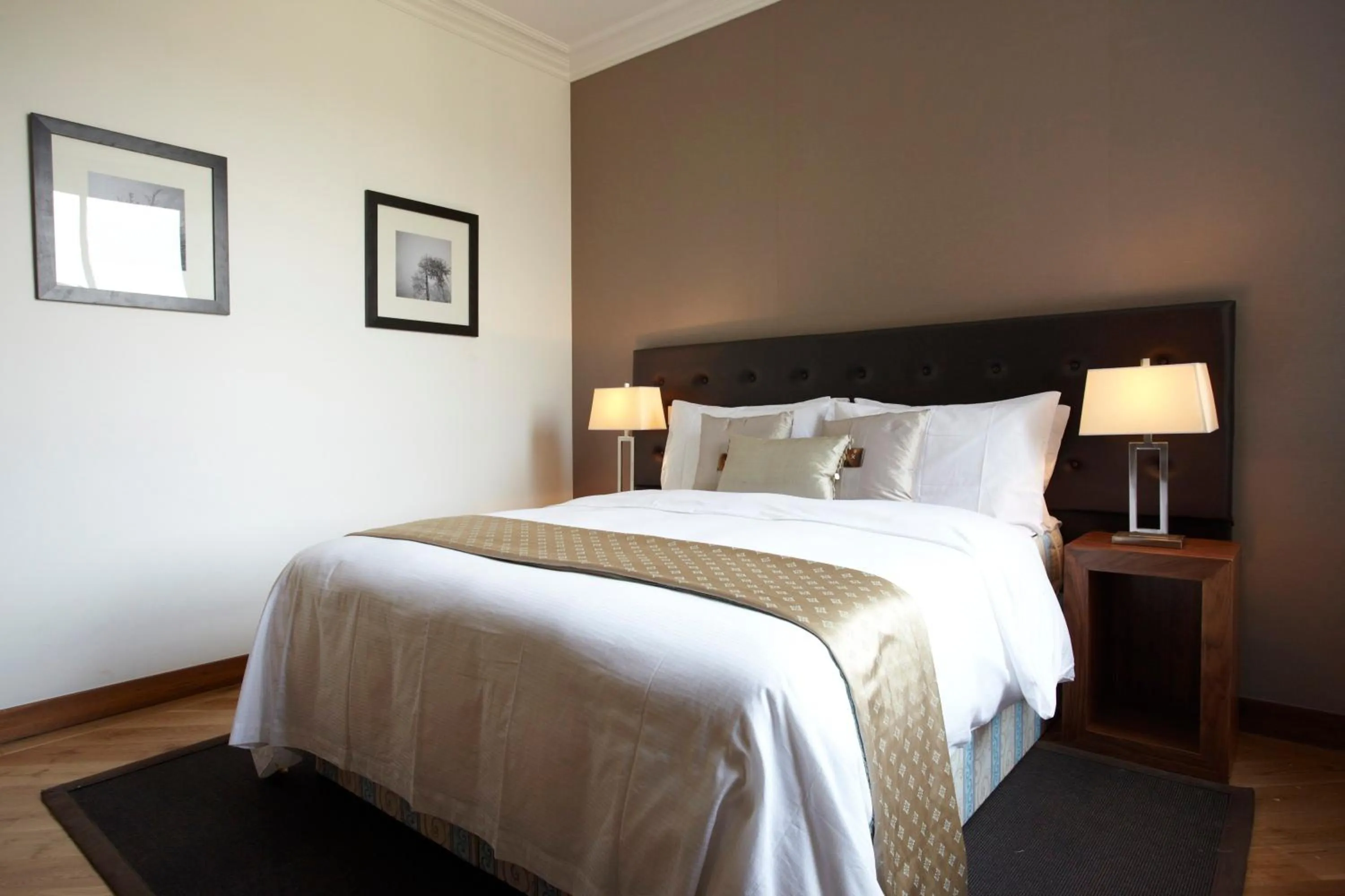 Bed in Presidential Apartments Kensington