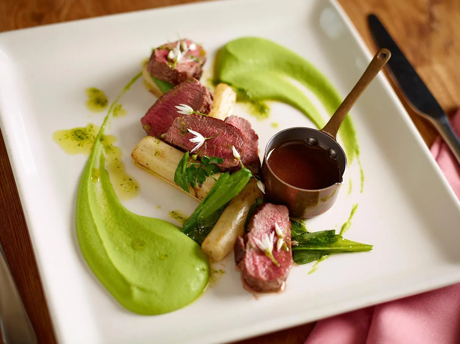 Restaurant/places to eat in Riverside Inn, Aymestrey