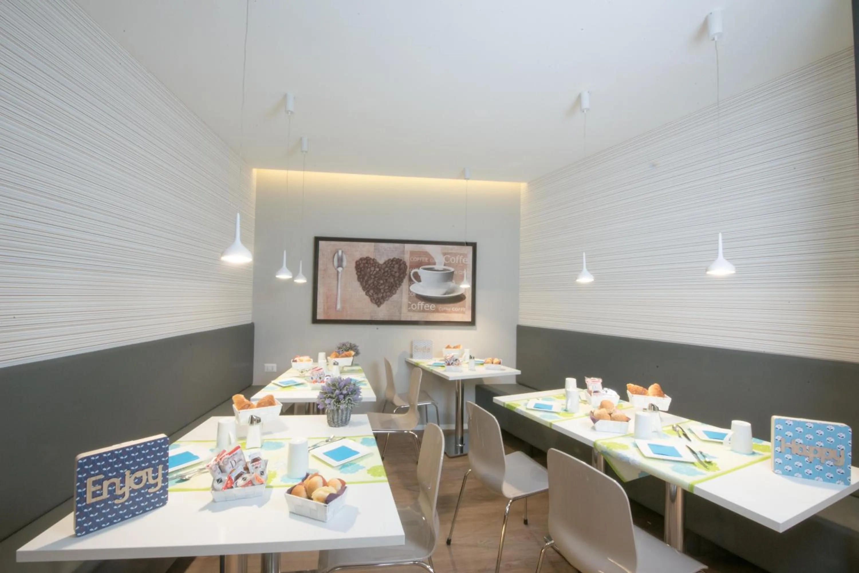 Communal kitchen in B&B Fantasie Romane