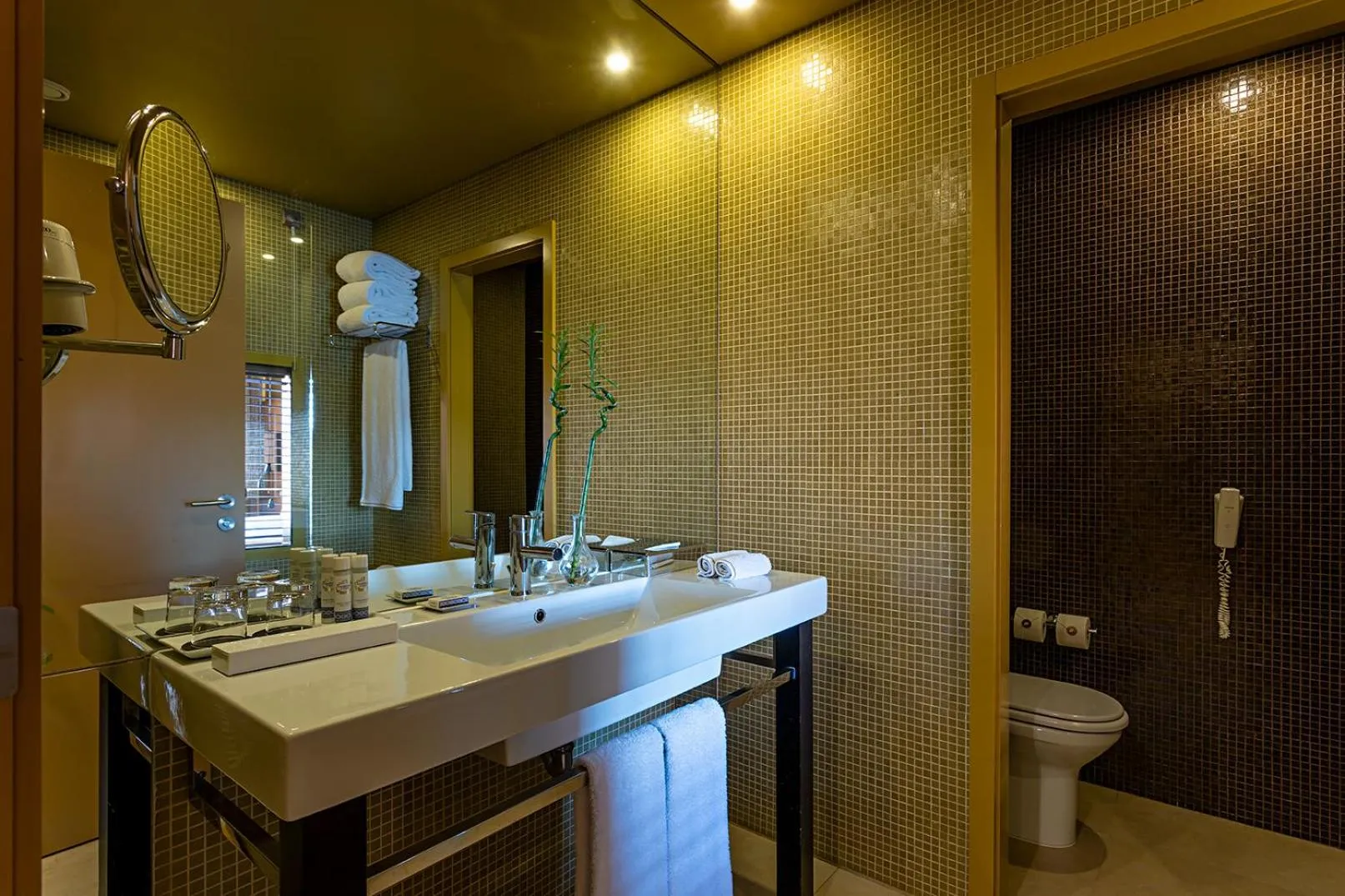 Bathroom in Pestana Palacio do Freixo, Pousada & National Monument - The Leading Hotels of the World