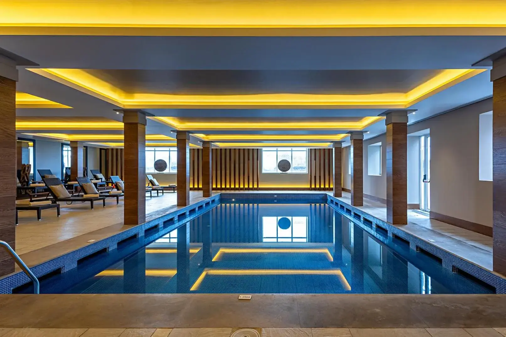 Swimming pool in Pestana Palacio do Freixo, Pousada & National Monument - The Leading Hotels of the World Swimming pool in Pestana Palacio do Freixo, Pousada & National Monument - The Leading Hotels of the World