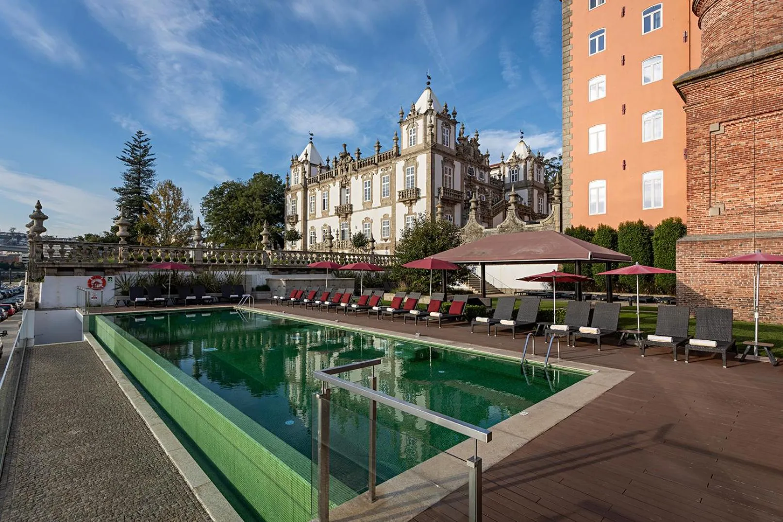 Swimming pool in Pestana Palacio do Freixo, Pousada & National Monument - The Leading Hotels of the World