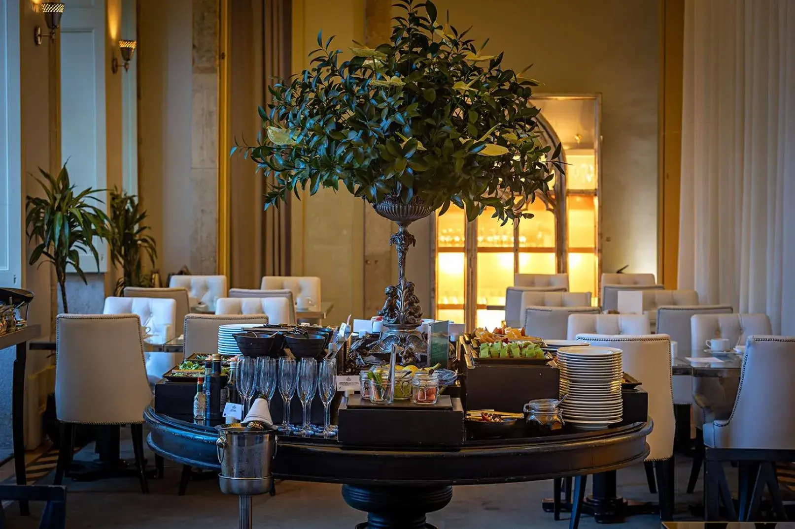 Buffet breakfast in Pestana Palacio do Freixo, Pousada & National Monument - The Leading Hotels of the World Buffet breakfast in Pestana Palacio do Freixo, Pousada & National Monument - The Leading Hotels of the World