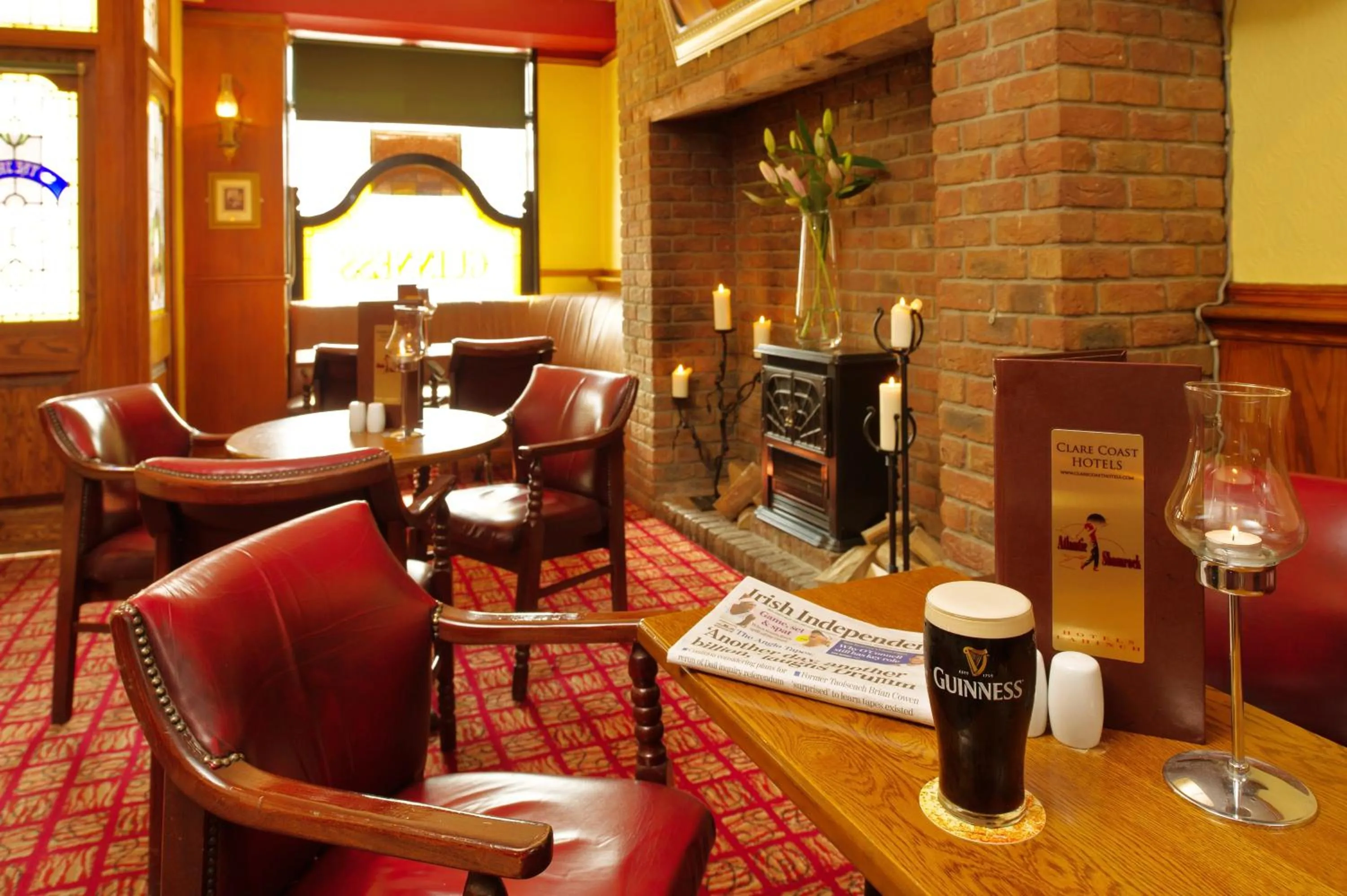 Lounge or bar in Shamrock Inn Hotel