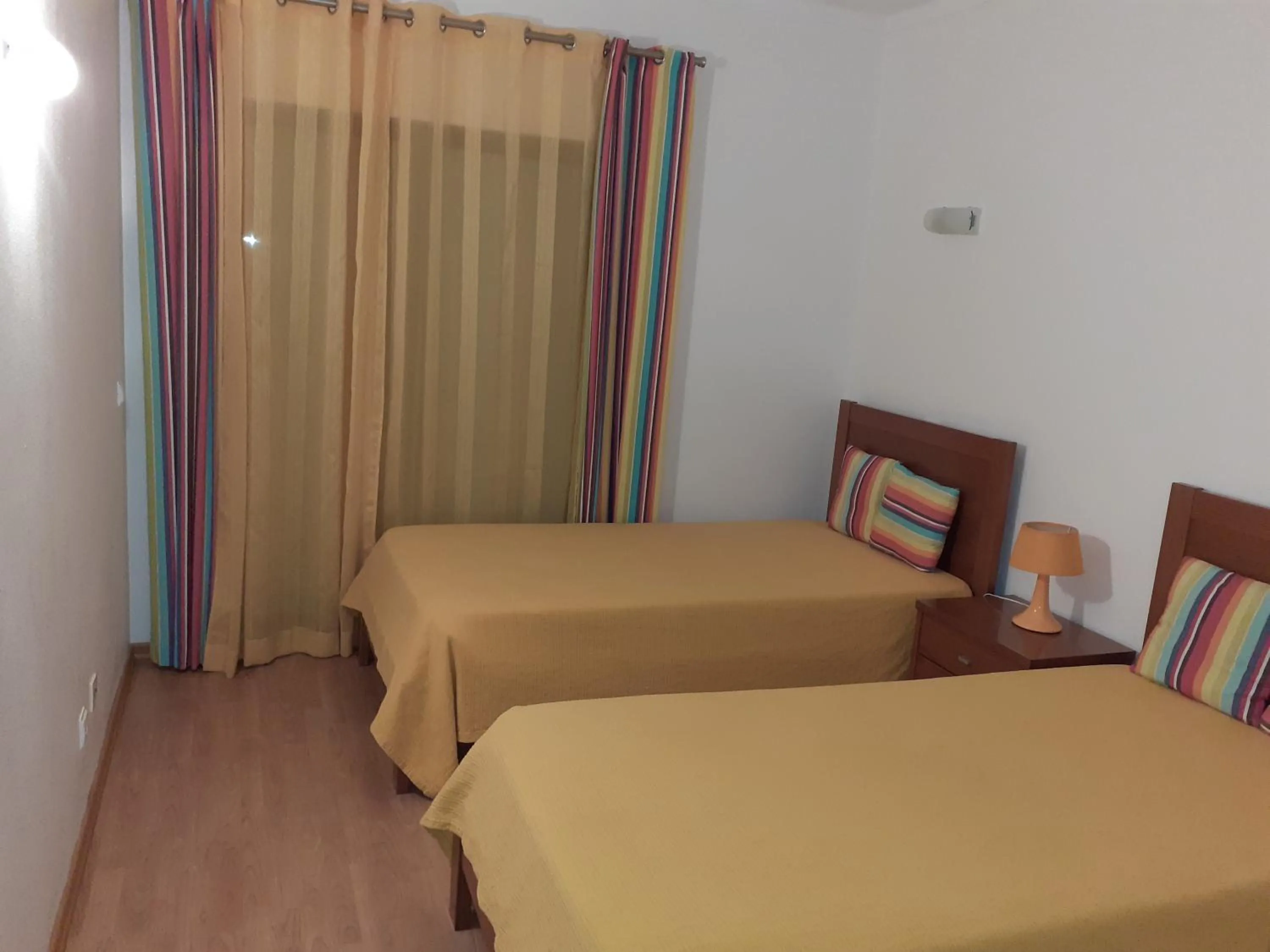 Photo of the whole room, Bed in Clube Meia Praia