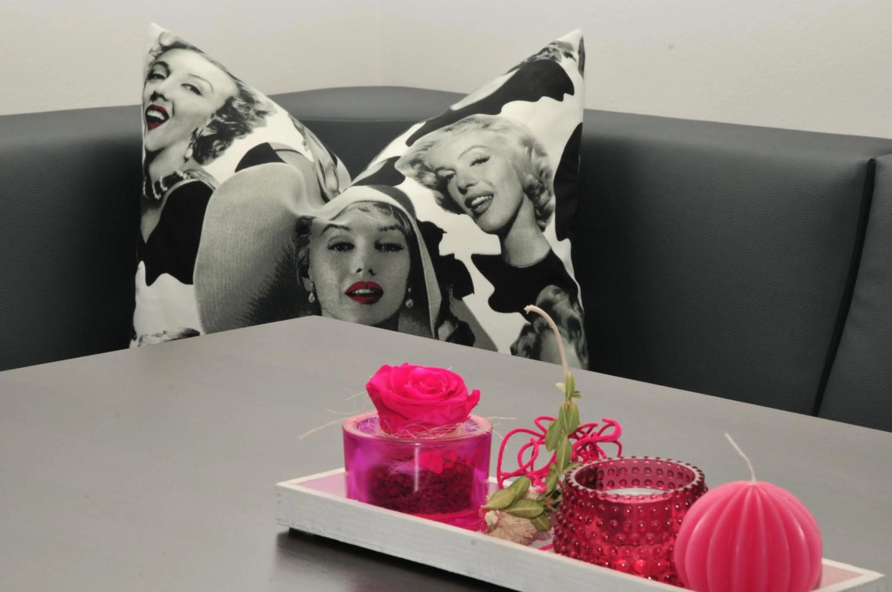 Restaurant/places to eat in Hotel Sporcher Nest