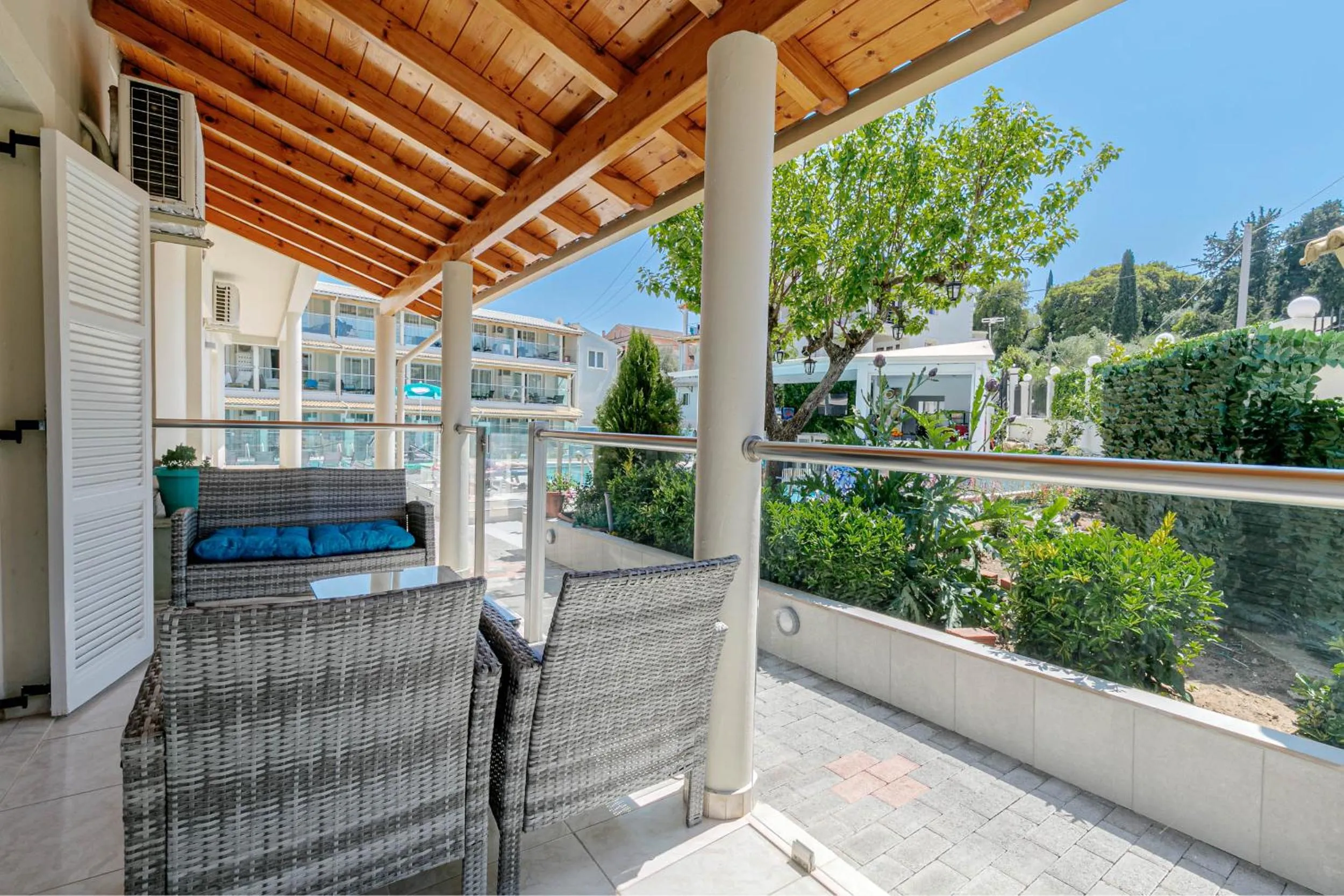 Palapart Gikas House