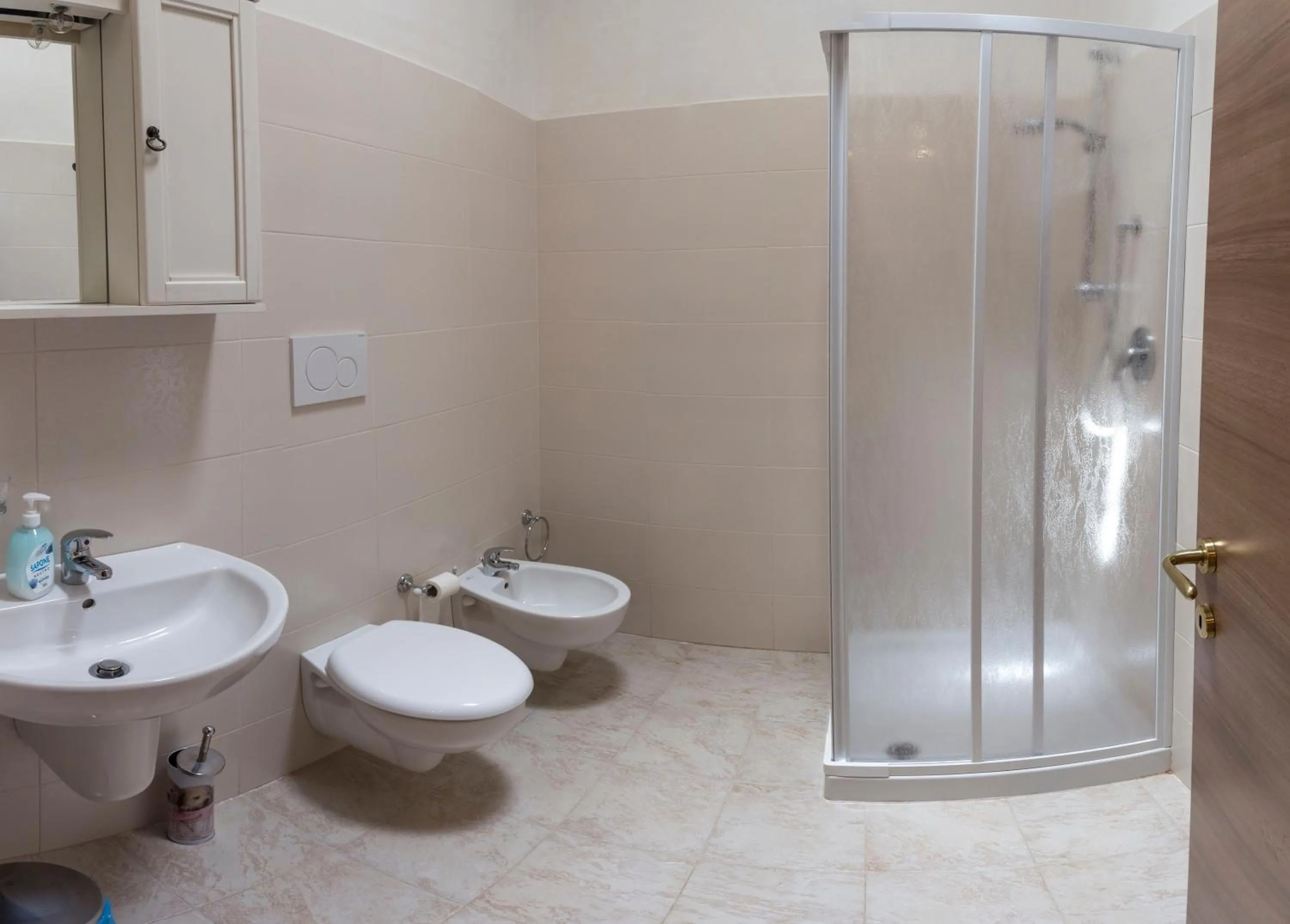 Bathroom in Dimora Delle Grotte