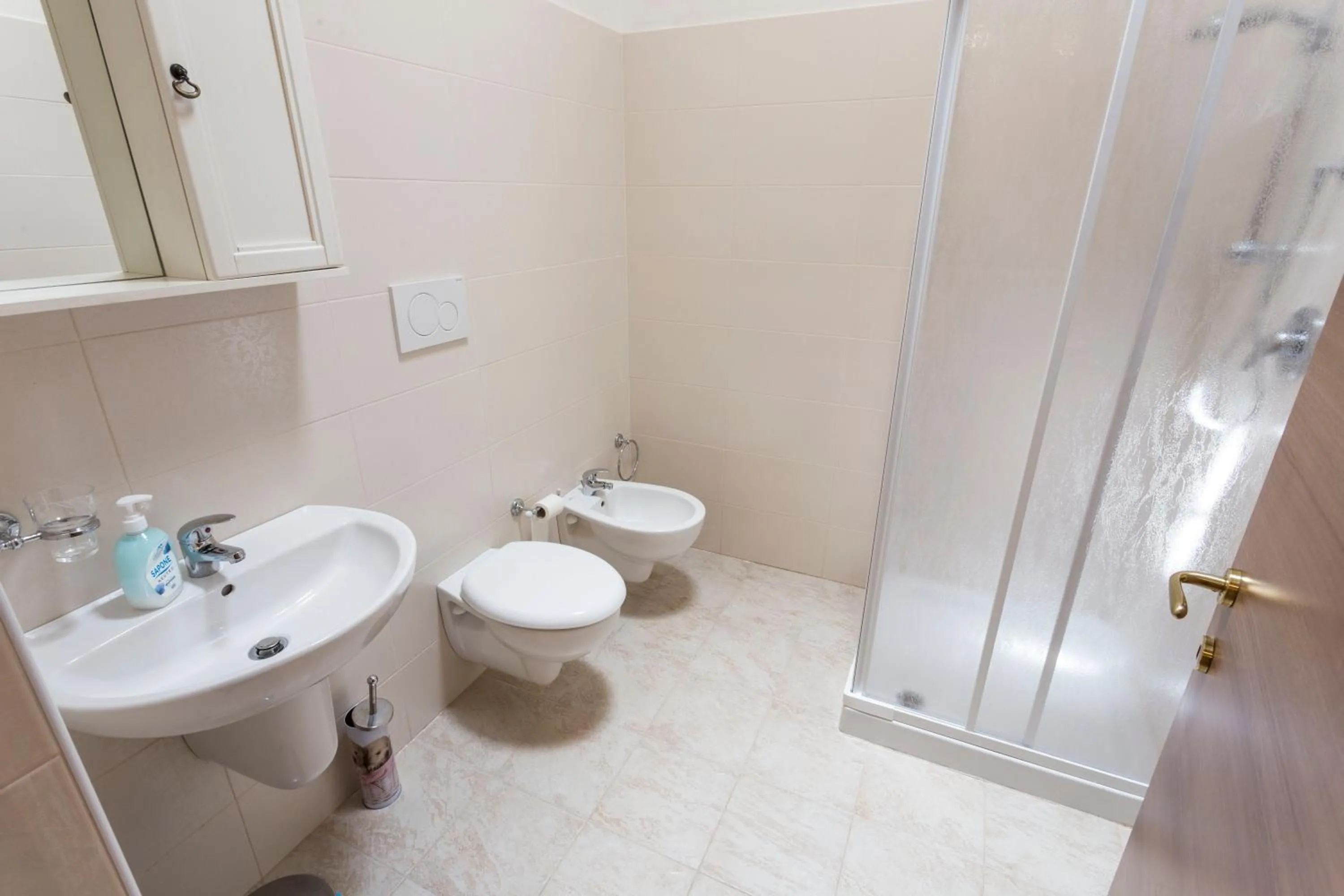 Bathroom in Dimora Delle Grotte
