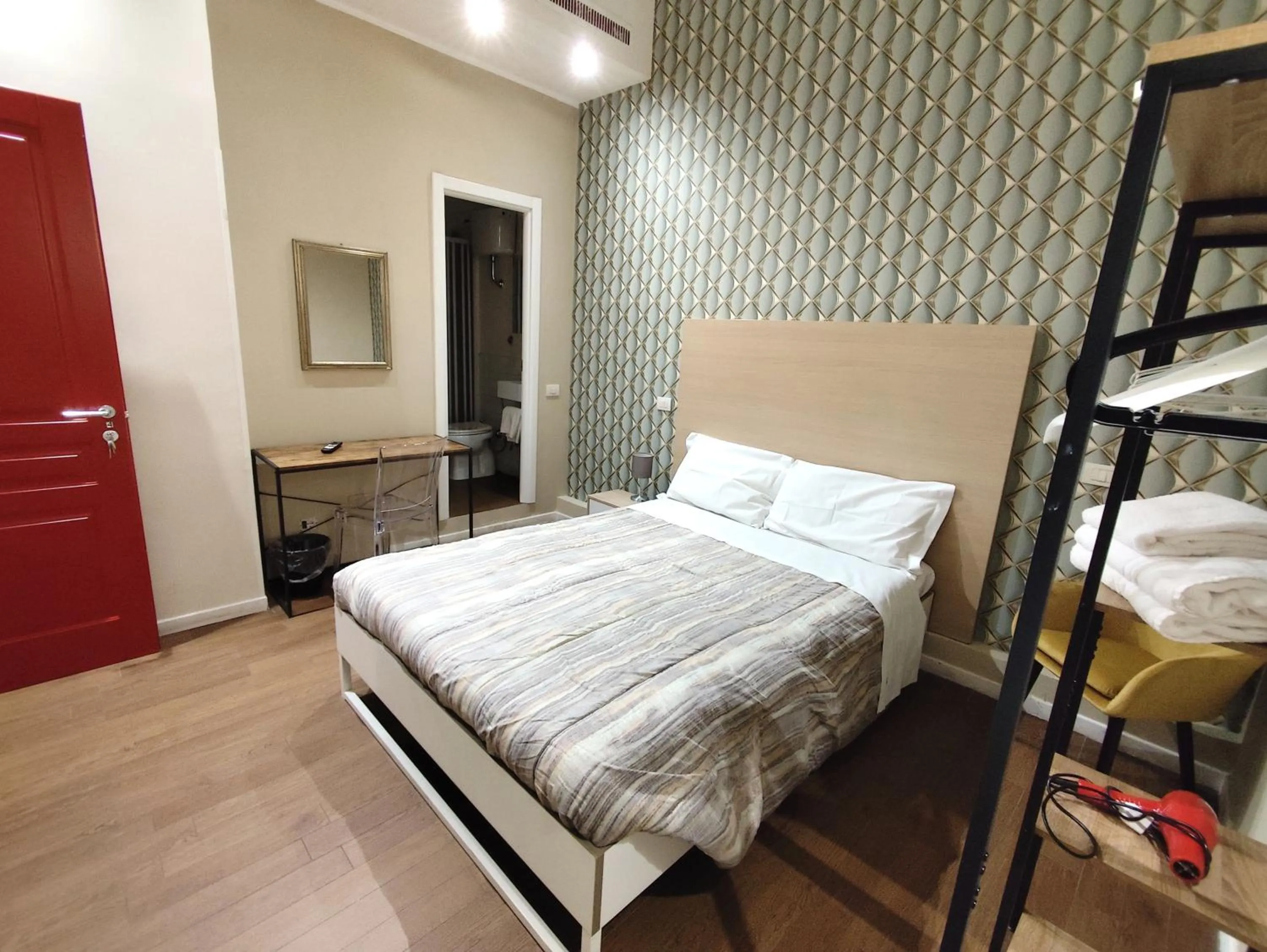 Photo of the whole room, Bed in Milazzo23 Guesthouse