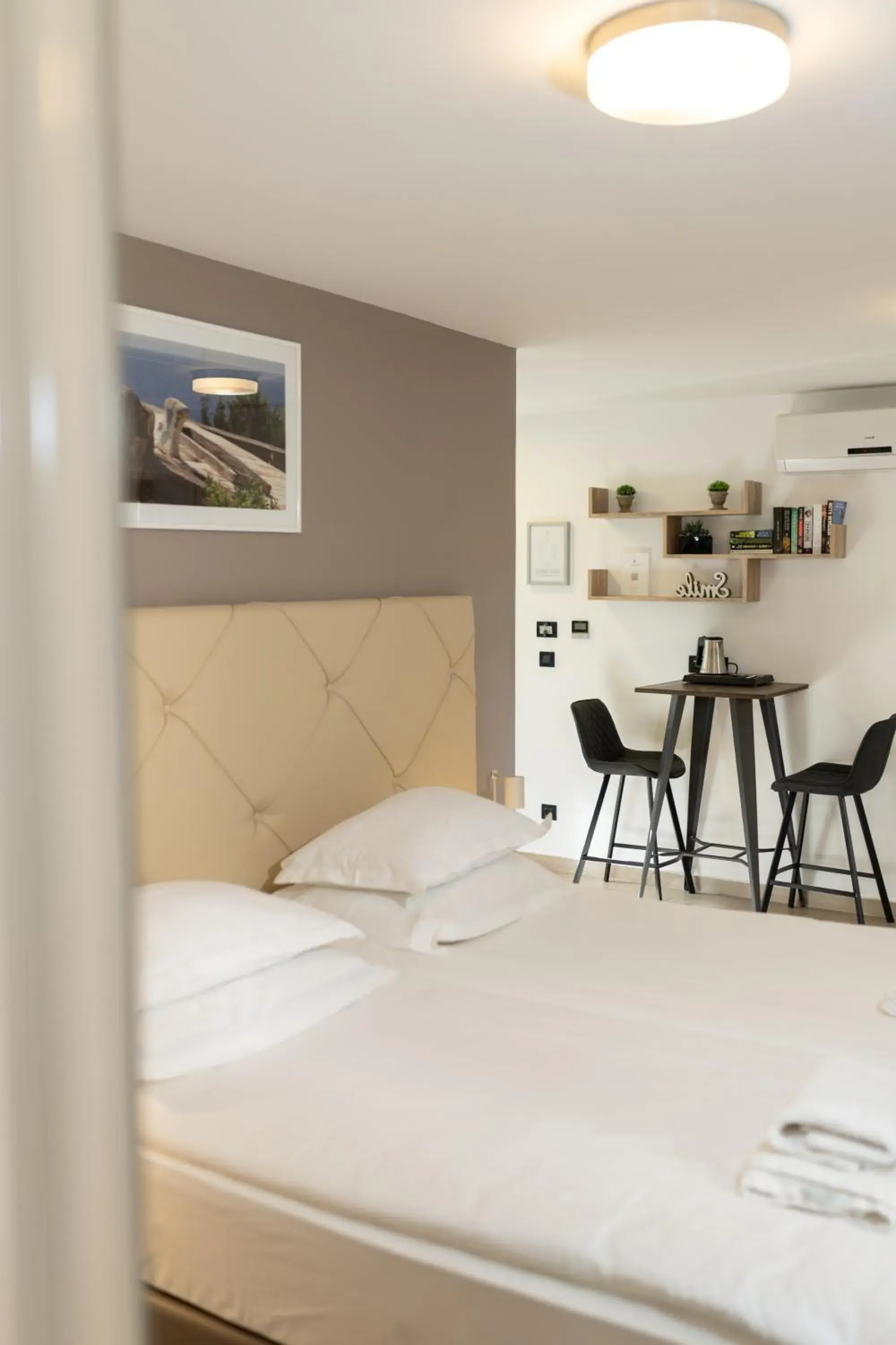 Bed in Apartments Korta Bed in Apartments Korta