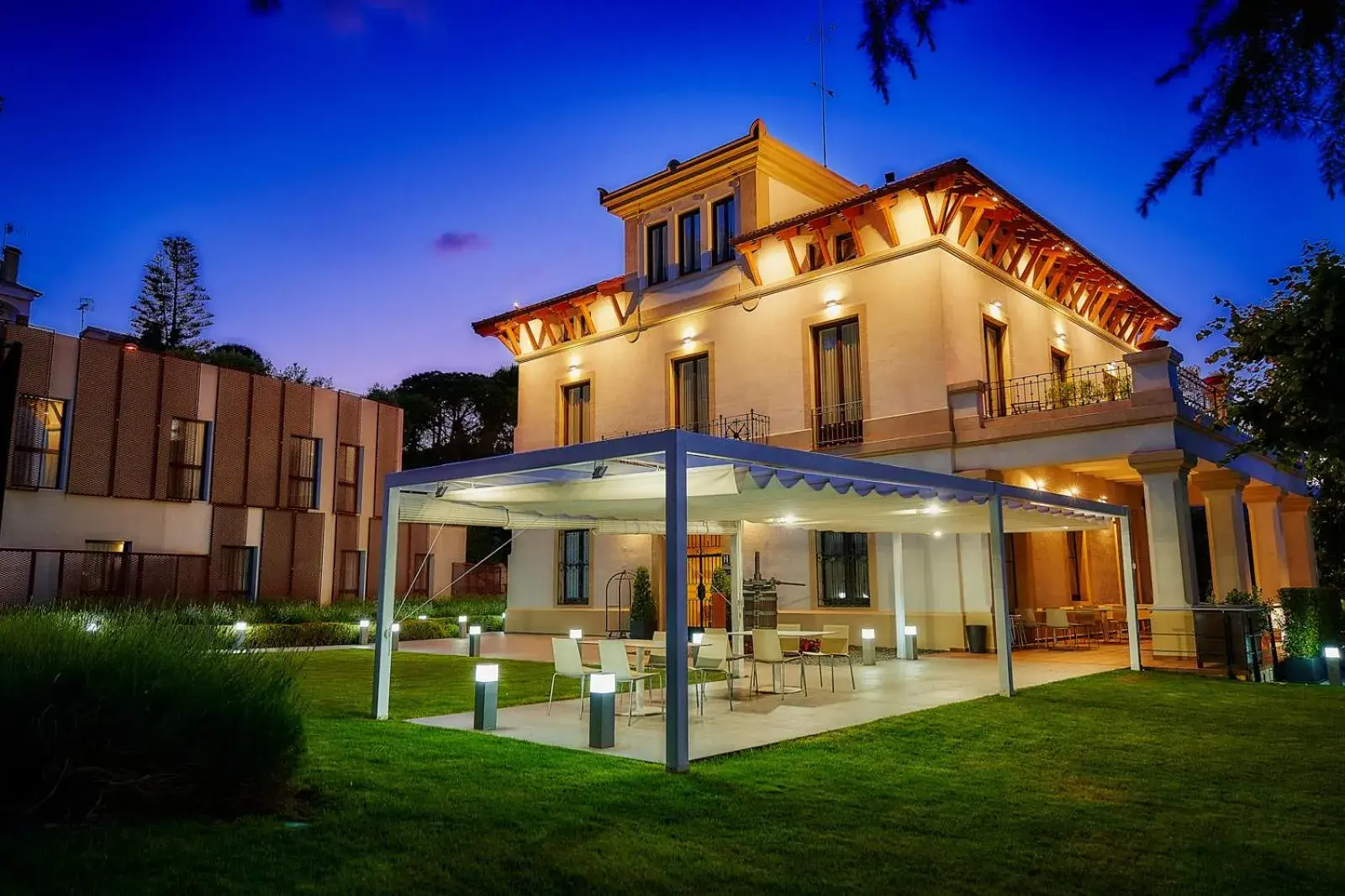 Property building in Hotel Arrey Alella Property building in Hotel Arrey Alella