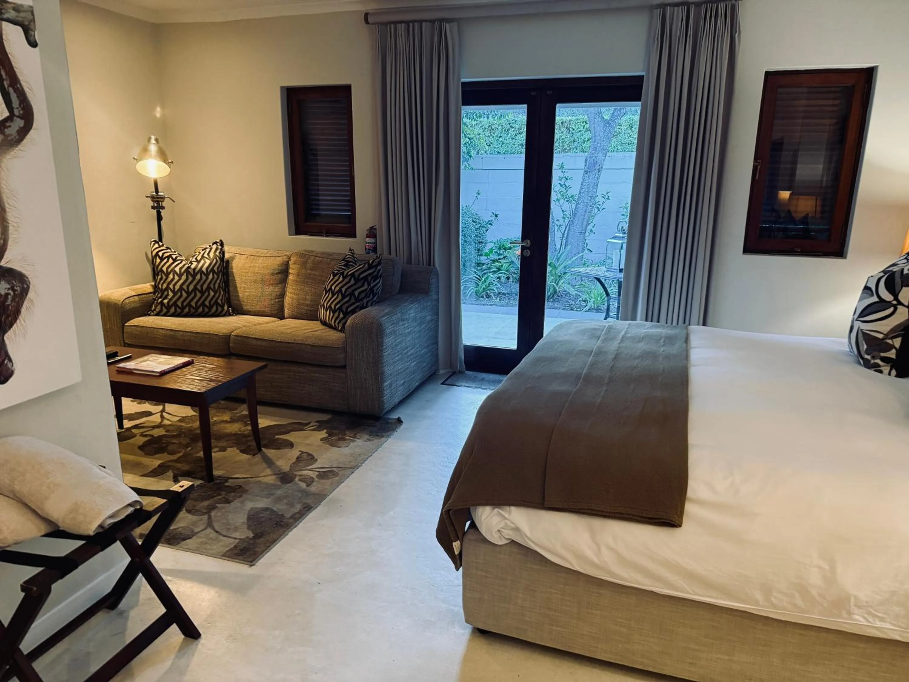 Seating area, Bed in Residence Vive la Vie