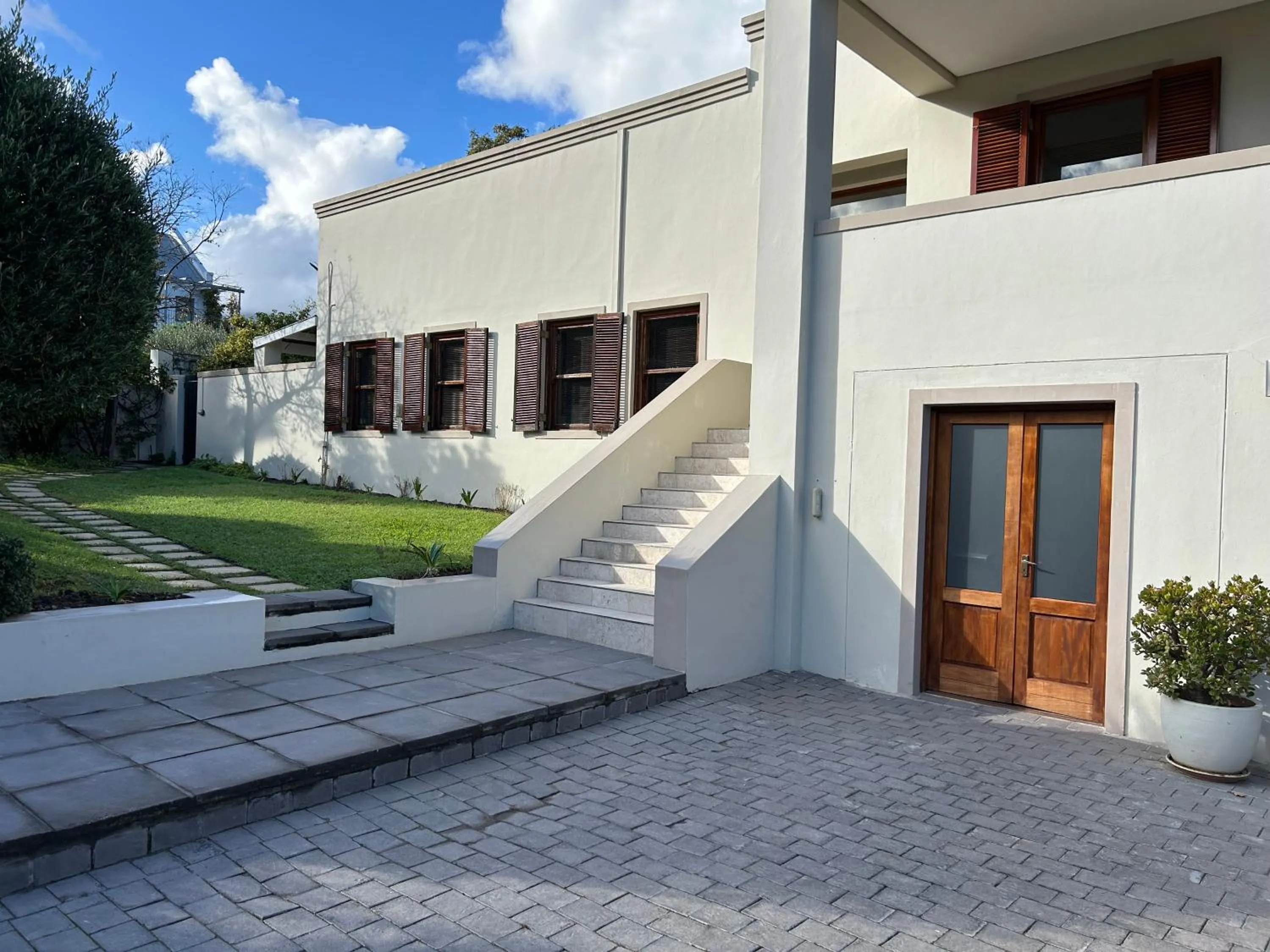 Facade/entrance in Residence Vive la Vie