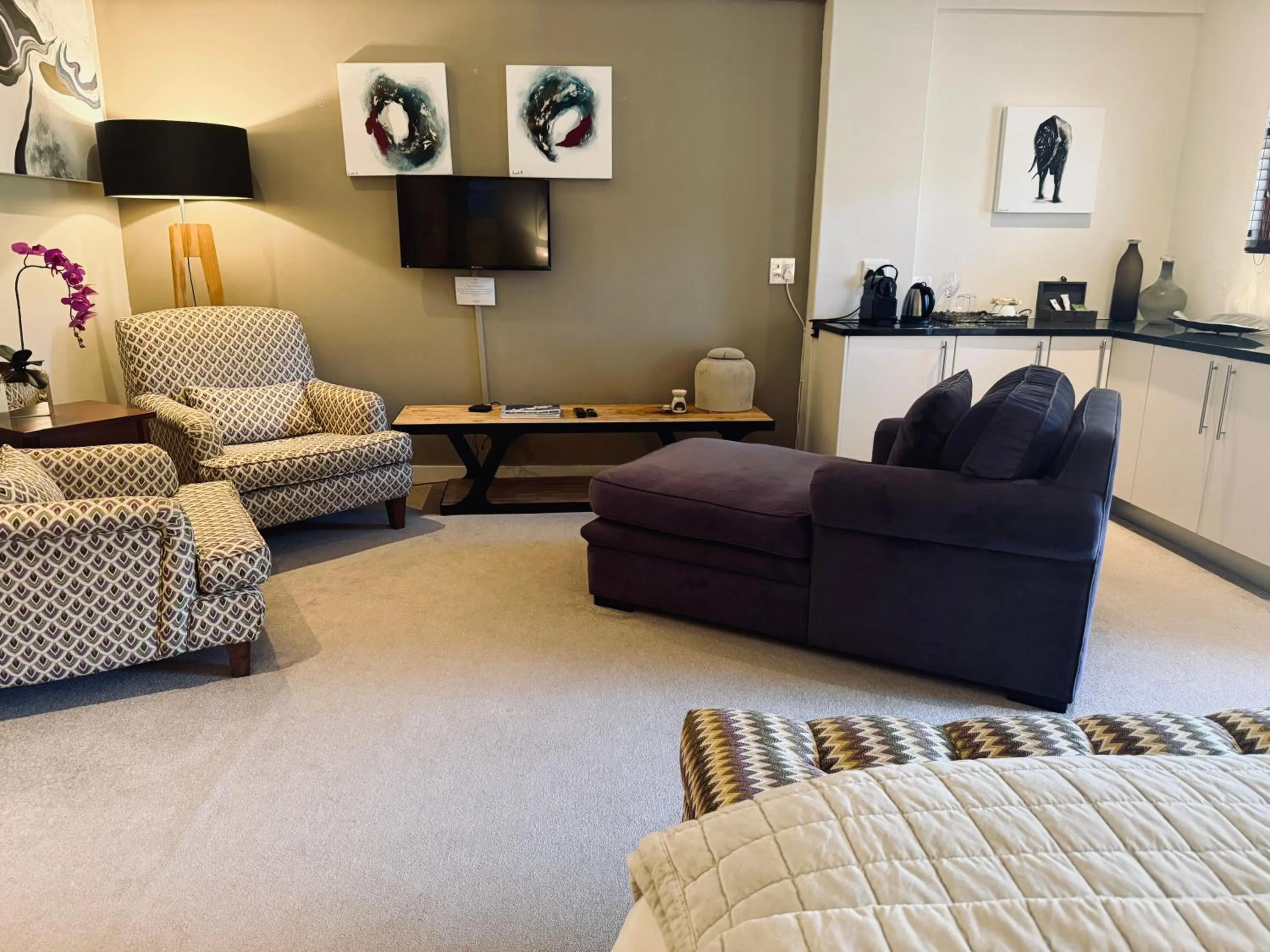 Seating area in Residence Vive la Vie