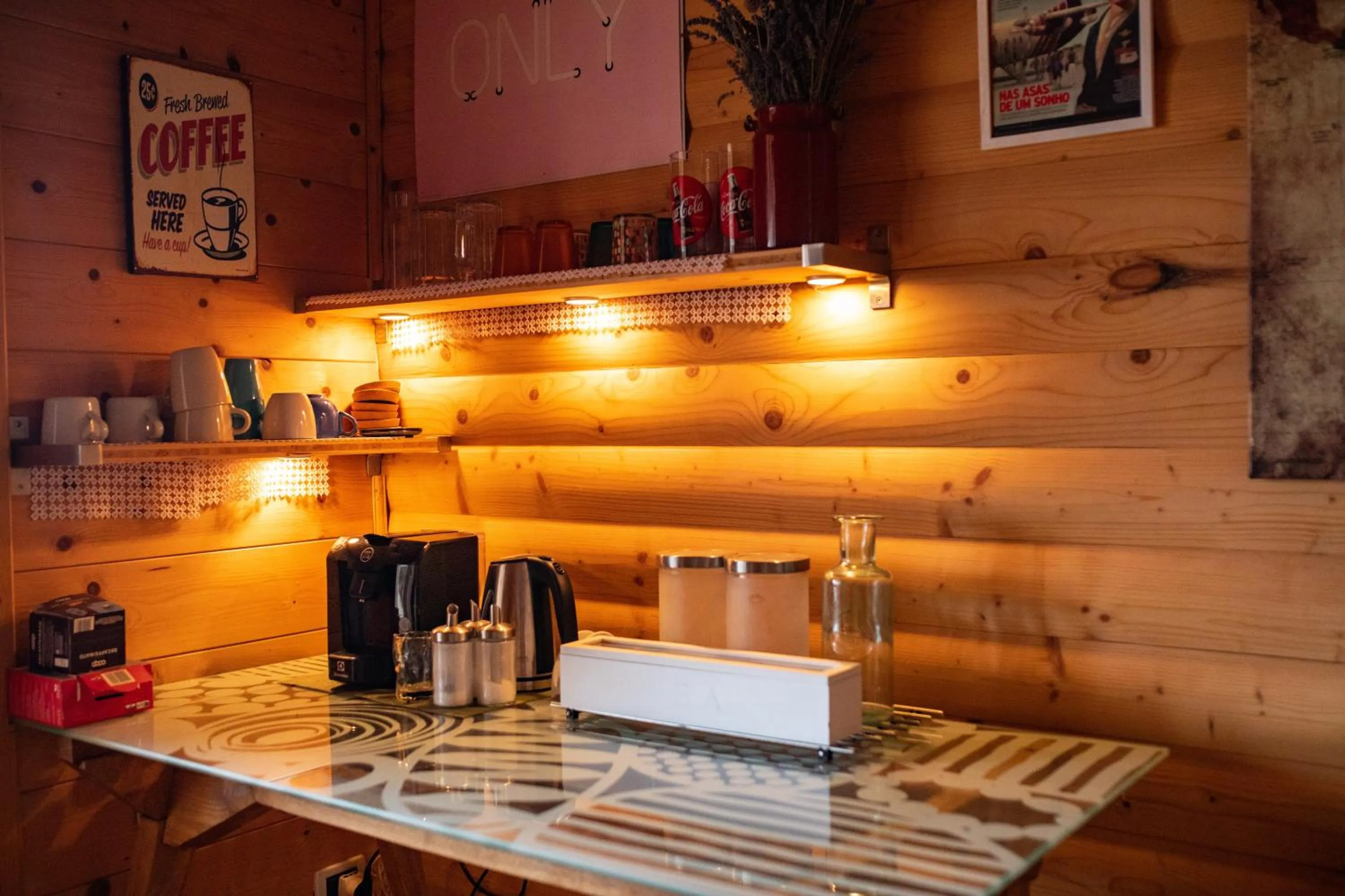 Coffee/tea facilities in B&B Mappamundi