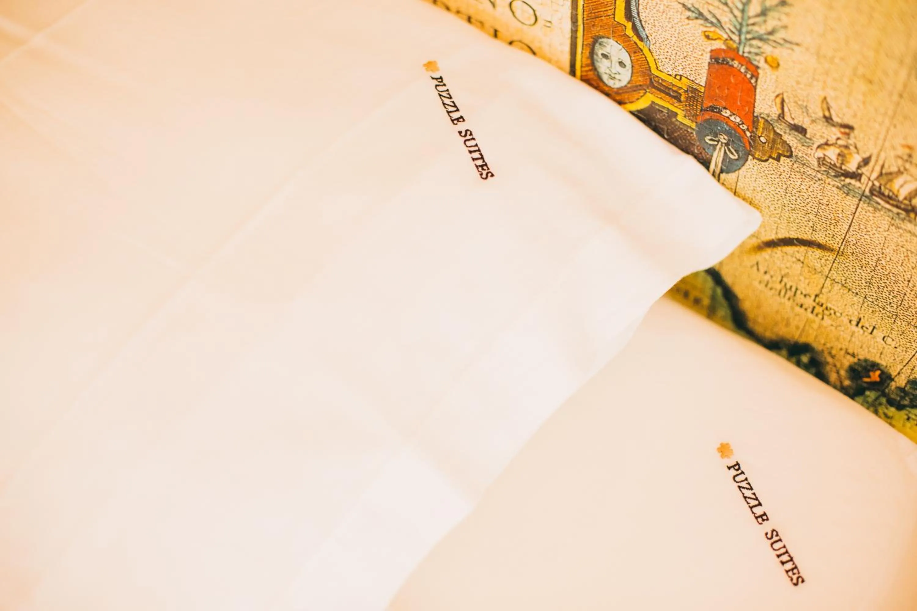 Decorative detail in Puzzle Suites B&B