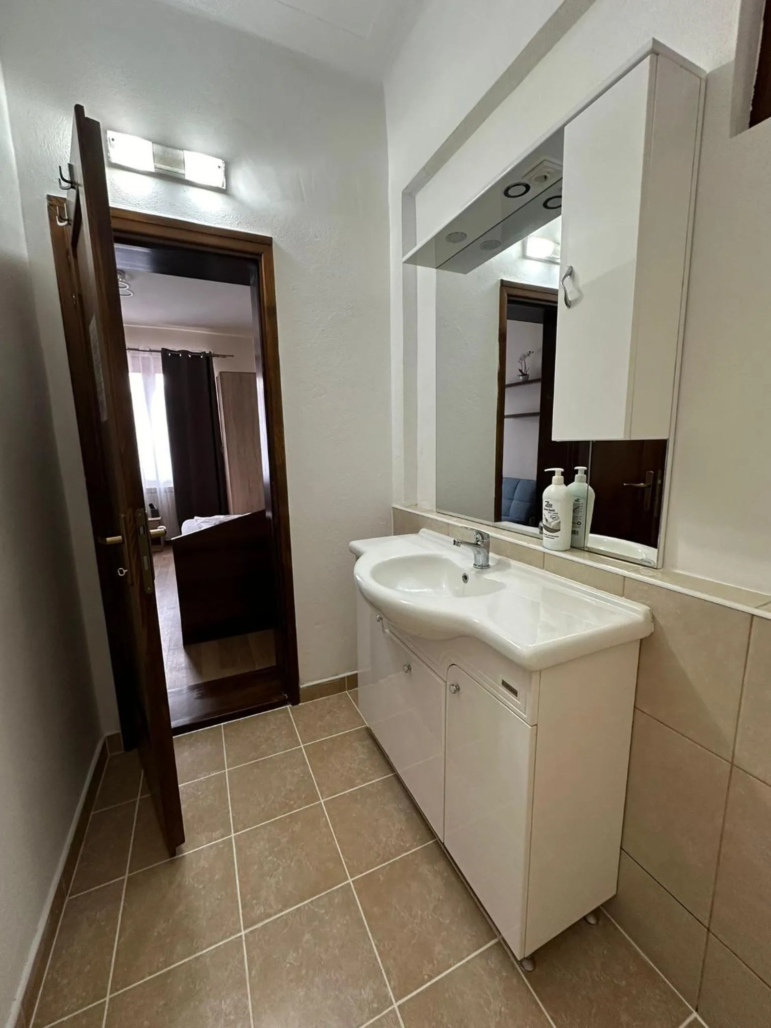 Bathroom in DorTin