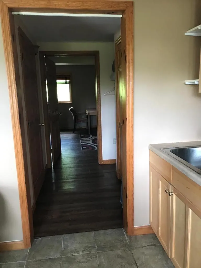 Seating area in The Sunview Motel