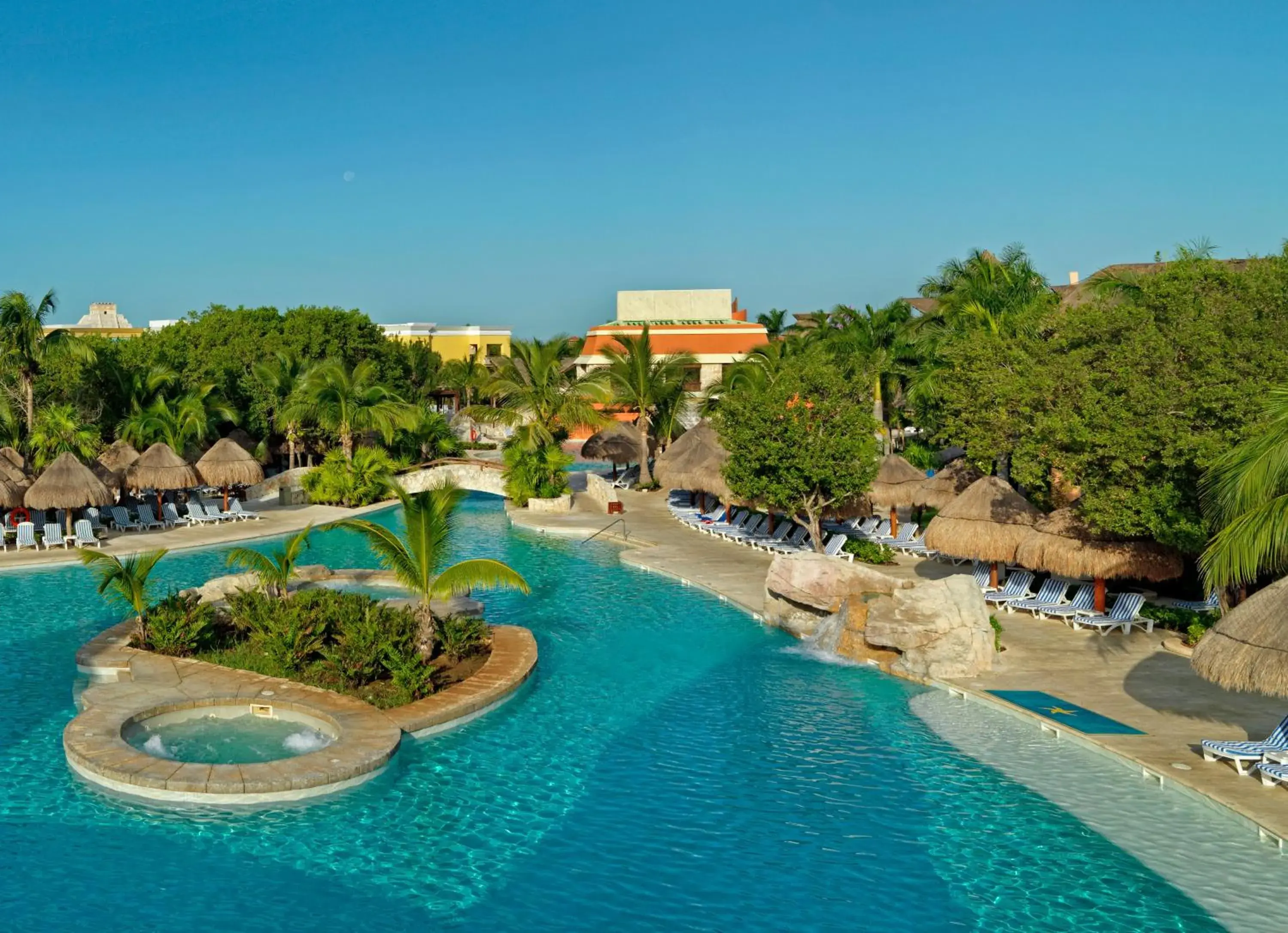 Bird's eye view in Iberostar Selection Paraíso Maya - All Inclusive Bird's eye view in Iberostar Selection Paraíso Maya - All Inclusive
