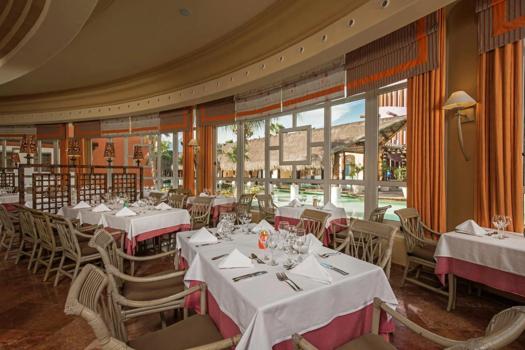 Restaurant/places to eat in Iberostar Selection Paraíso Maya - All Inclusive
