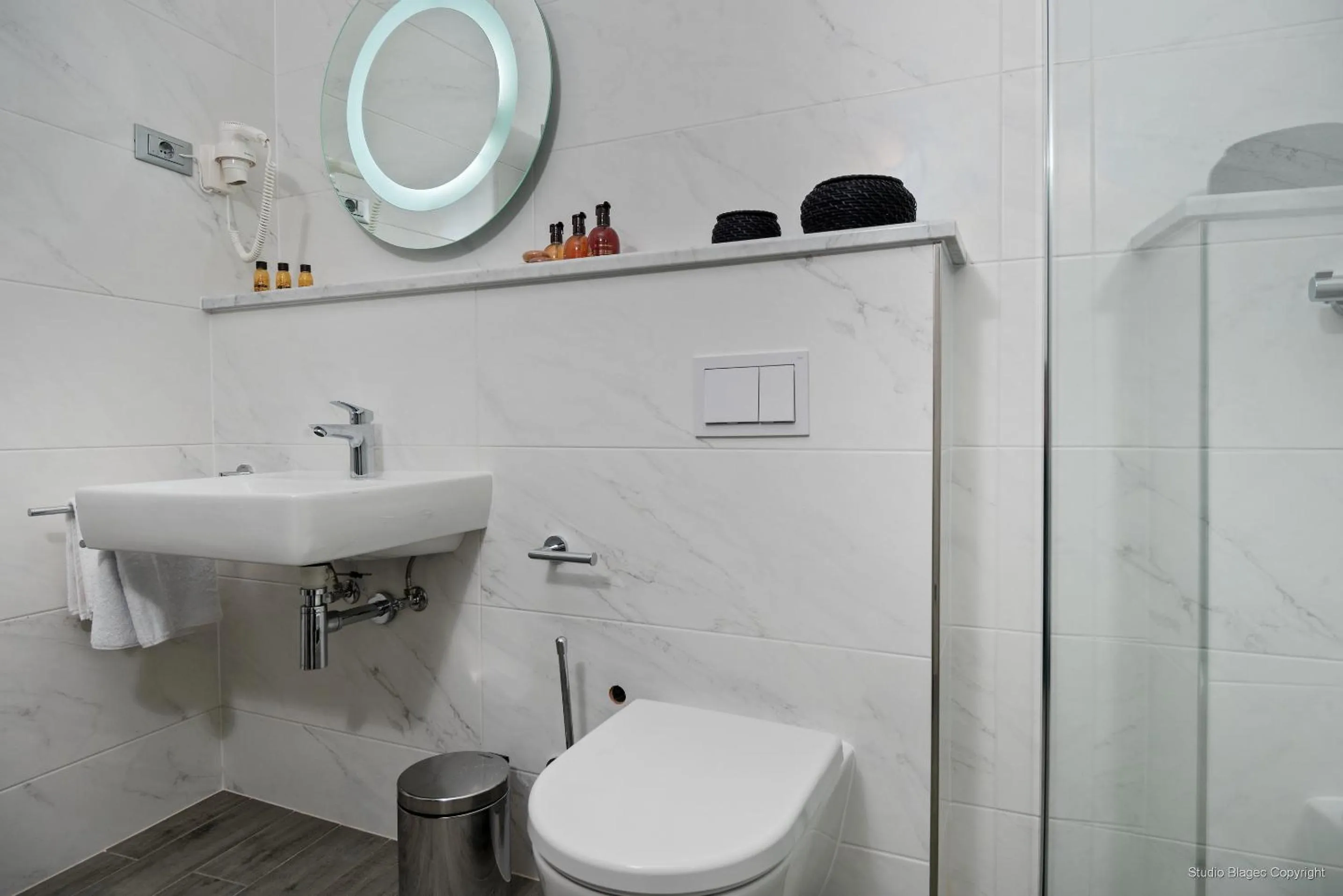 Bathroom in Priska Med Luxury Rooms