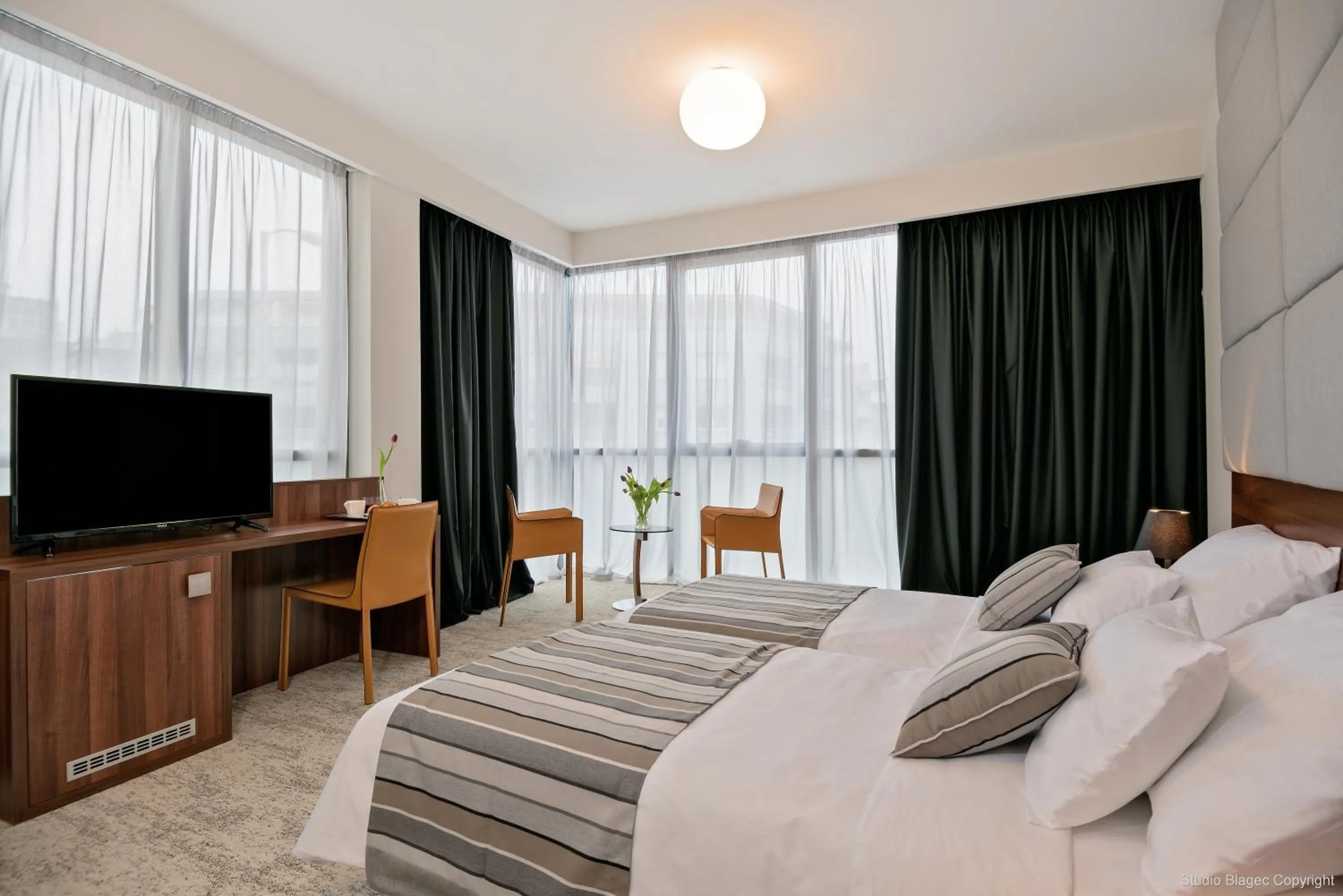 Day, Bed in Priska Med Luxury Rooms