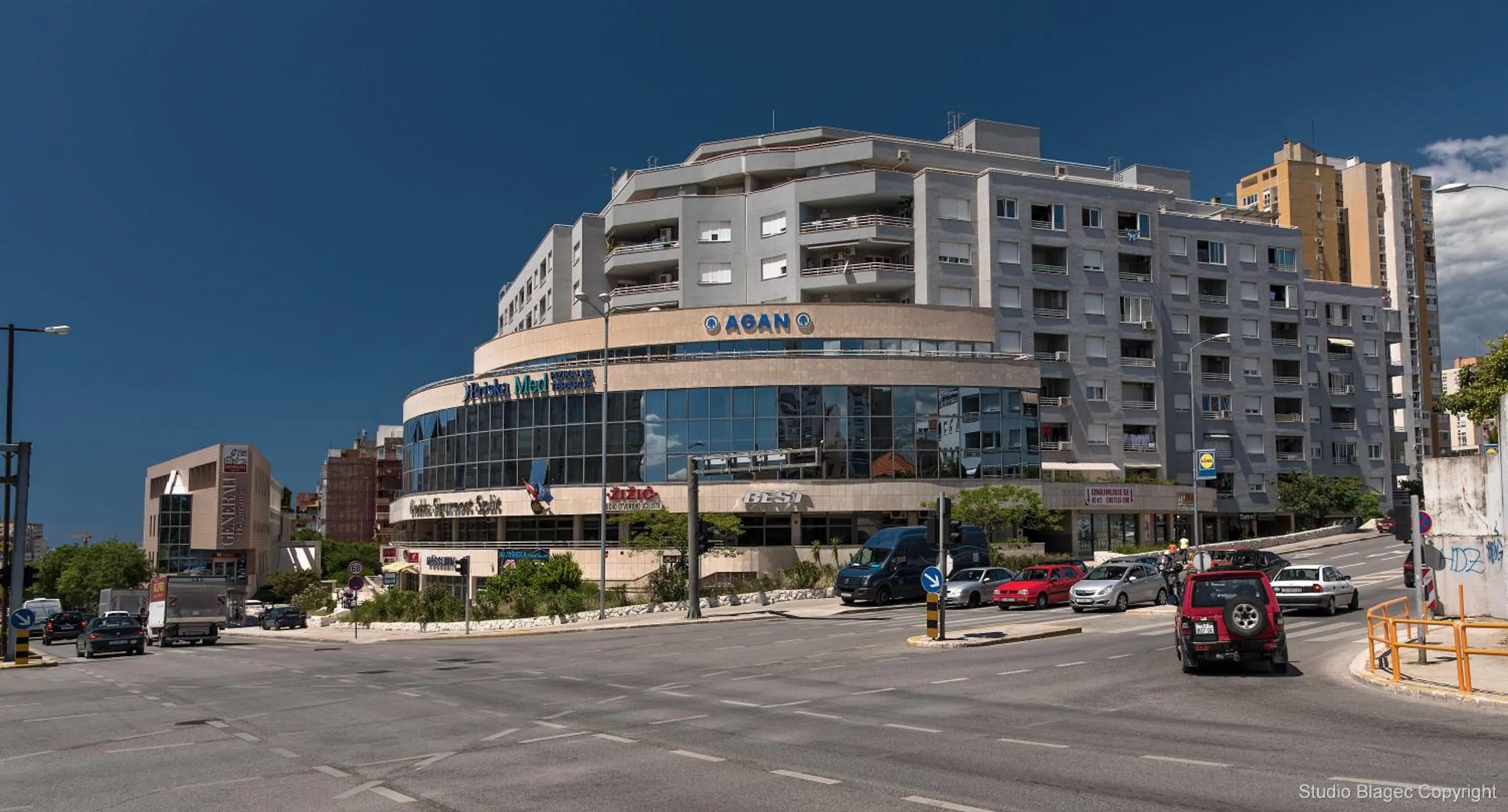 Day in Priska Med Luxury Rooms