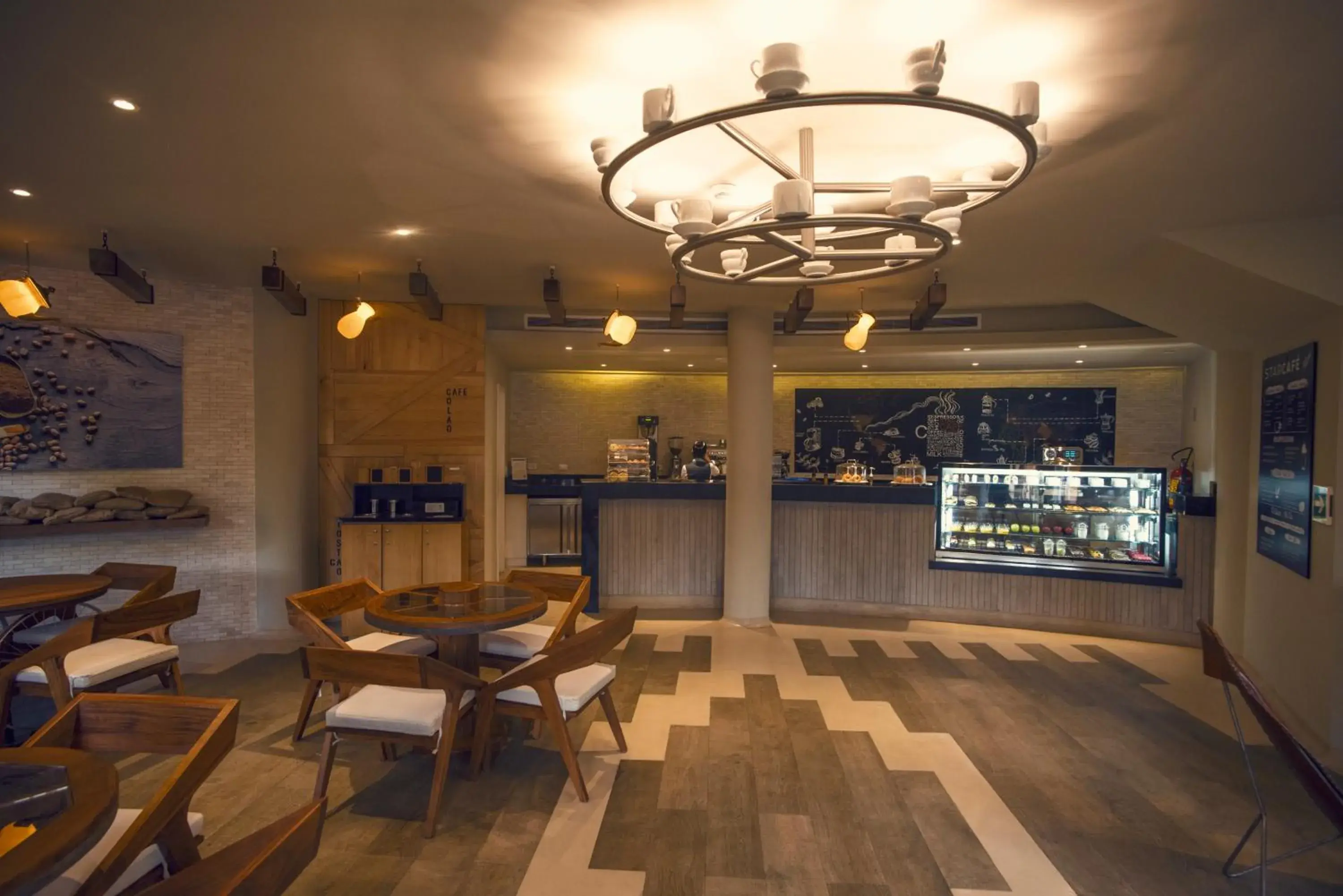 Food and drinks in Iberostar Selection Paraíso Lindo - All Inclusive Food and drinks in Iberostar Selection Paraíso Lindo - All Inclusive