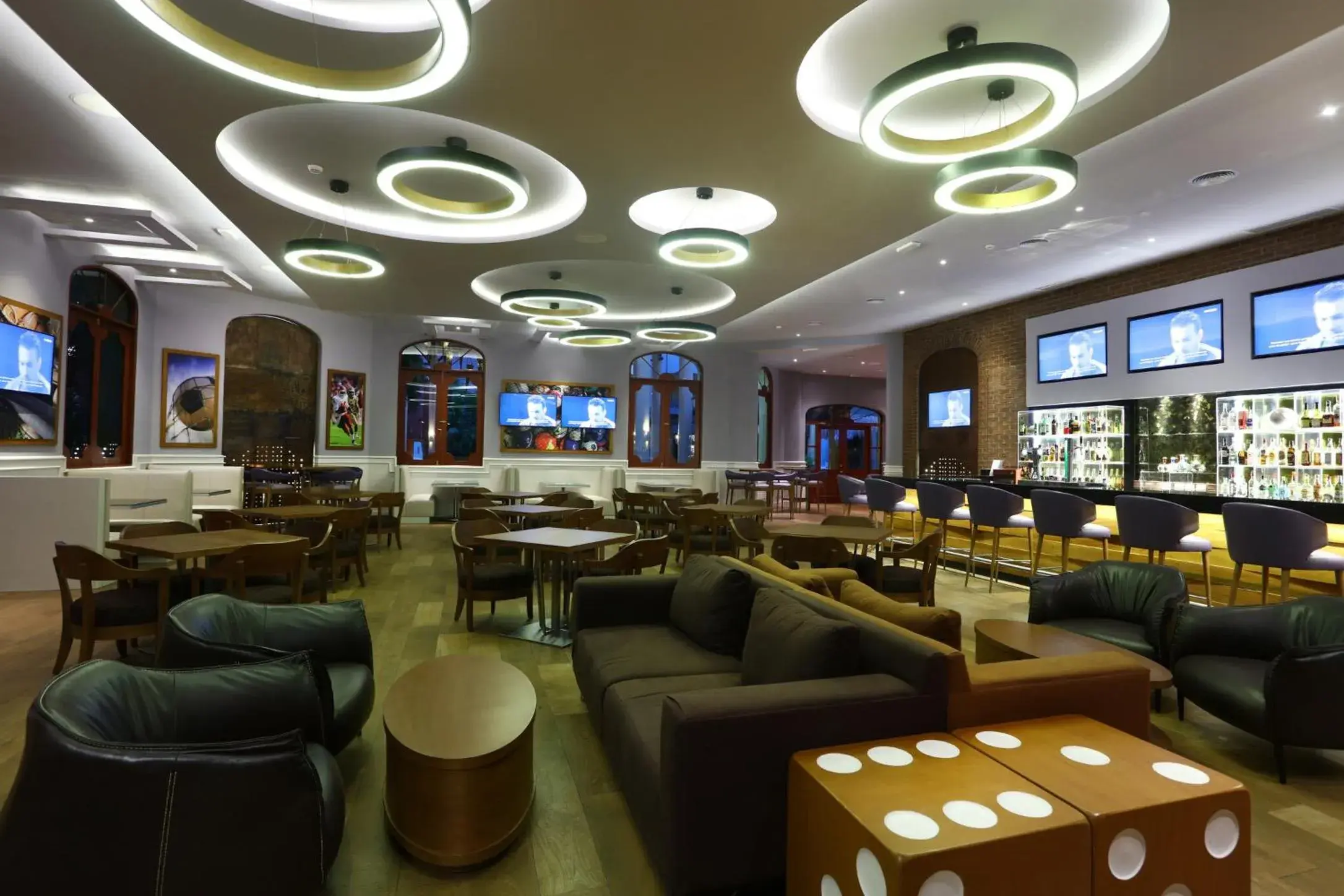 Lounge or bar in Iberostar Selection Paraíso Lindo - All Inclusive Lounge or bar in Iberostar Selection Paraíso Lindo - All Inclusive