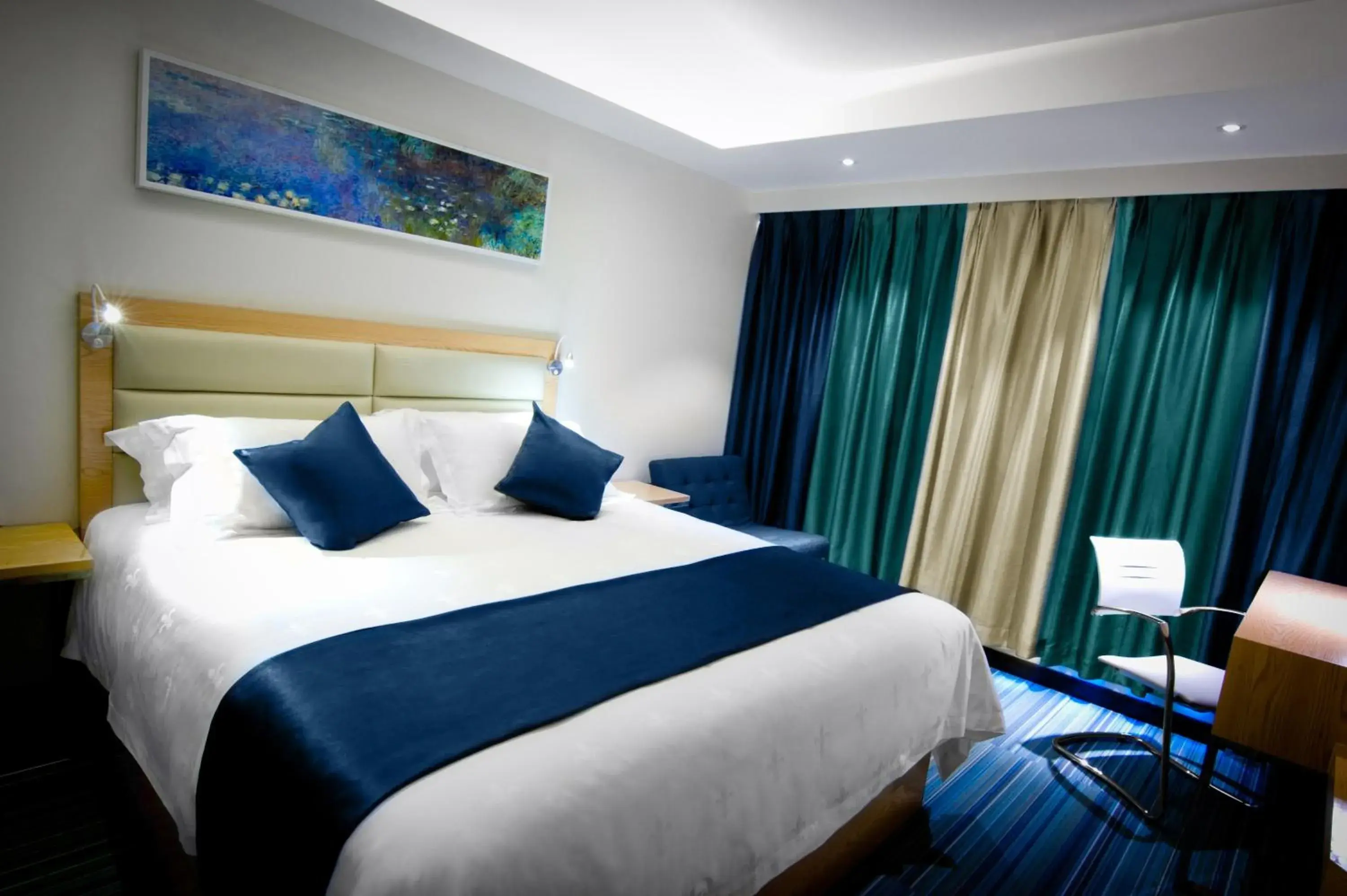 Bed in Lyz Business Hotel Bed in Lyz Business Hotel