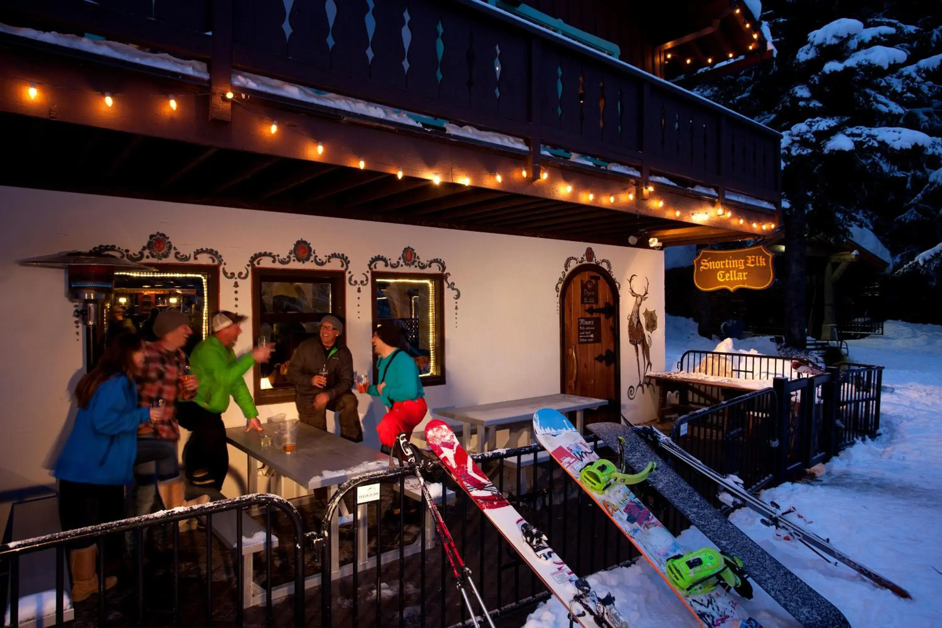 Lounge or bar in Crystal Mountain Hotels Lounge or bar in Crystal Mountain Hotels