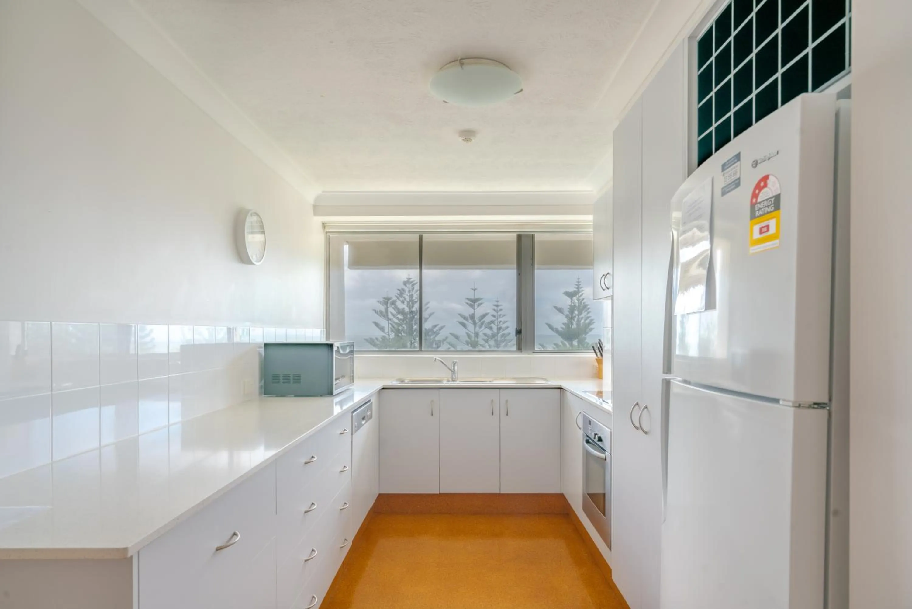 Coffee/tea facilities in Cashelmara Beachfront Apartments