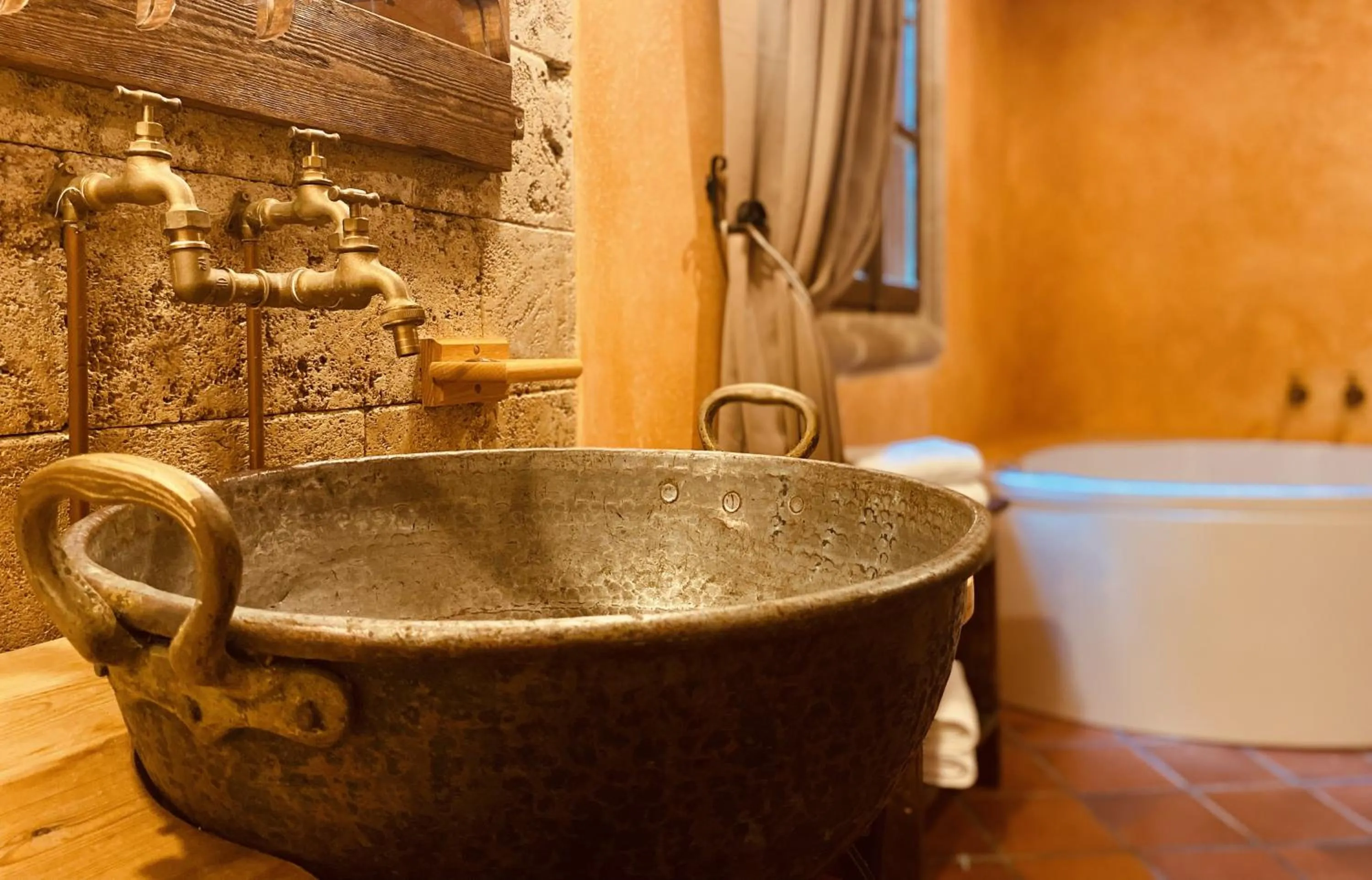 Bathroom in S.Nikolis' Historic Boutique Hotel