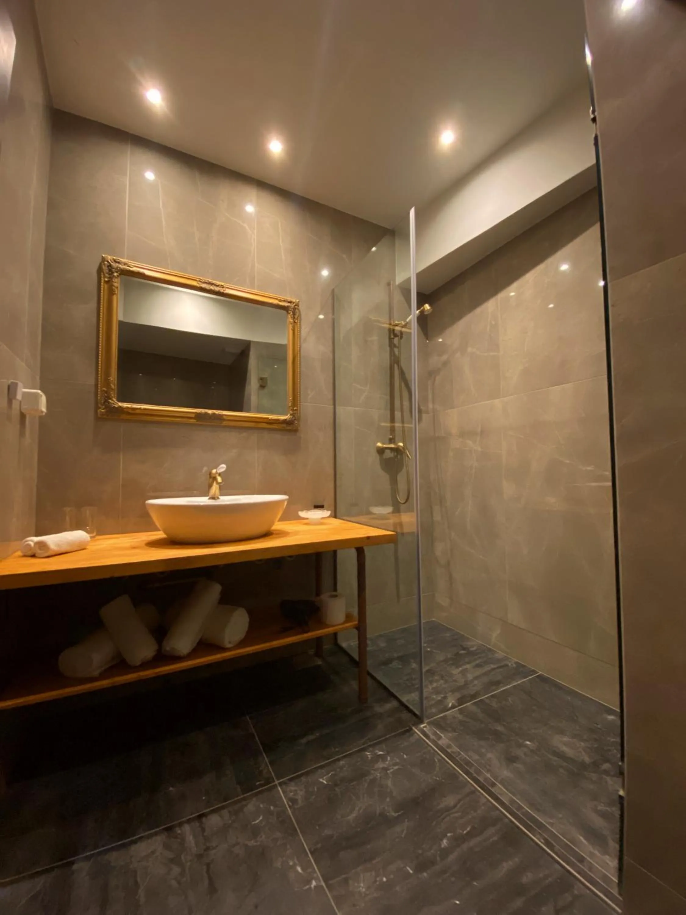 Bathroom in S.Nikolis' Historic Boutique Hotel