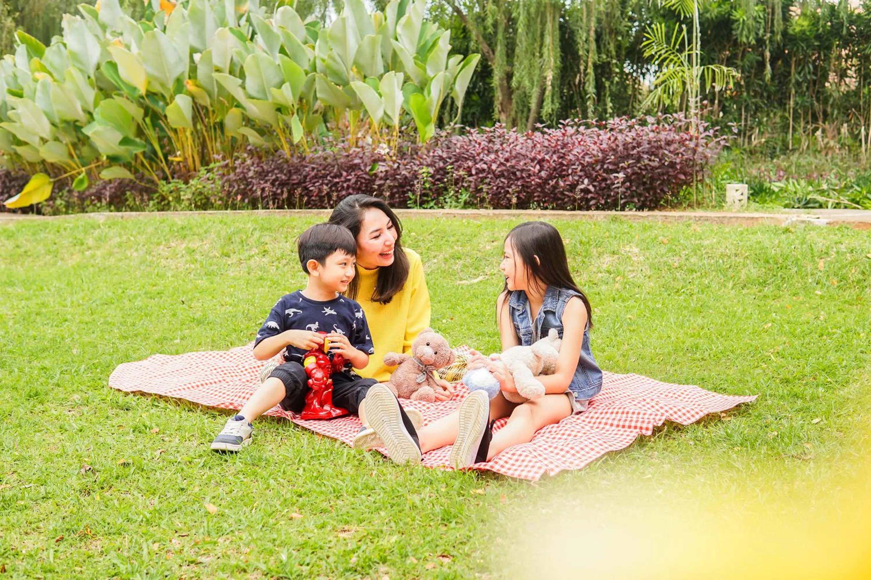 Garden in Front One Akshaya Hotel Karawang