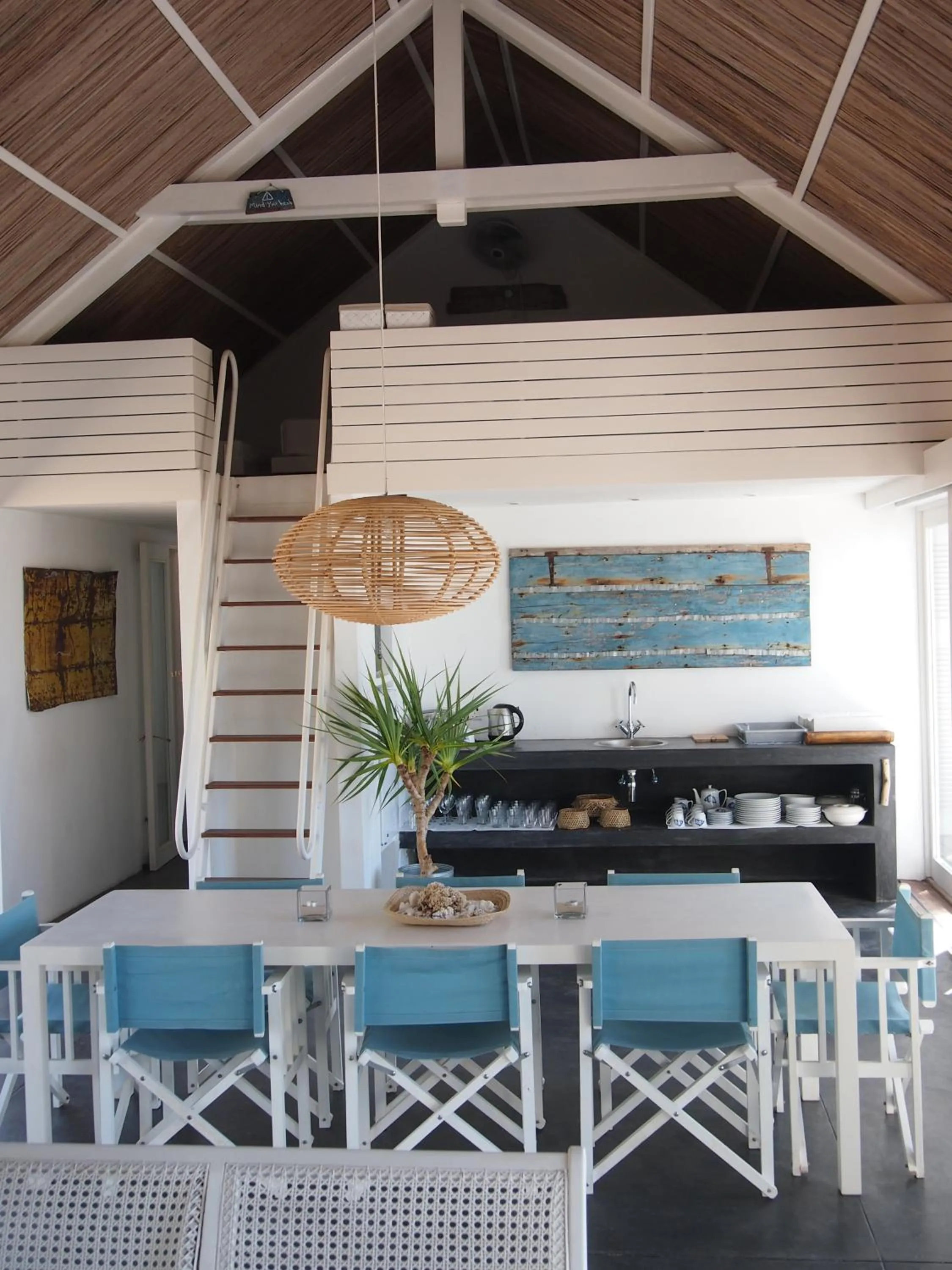 Food and drinks in Bakwa Lodge