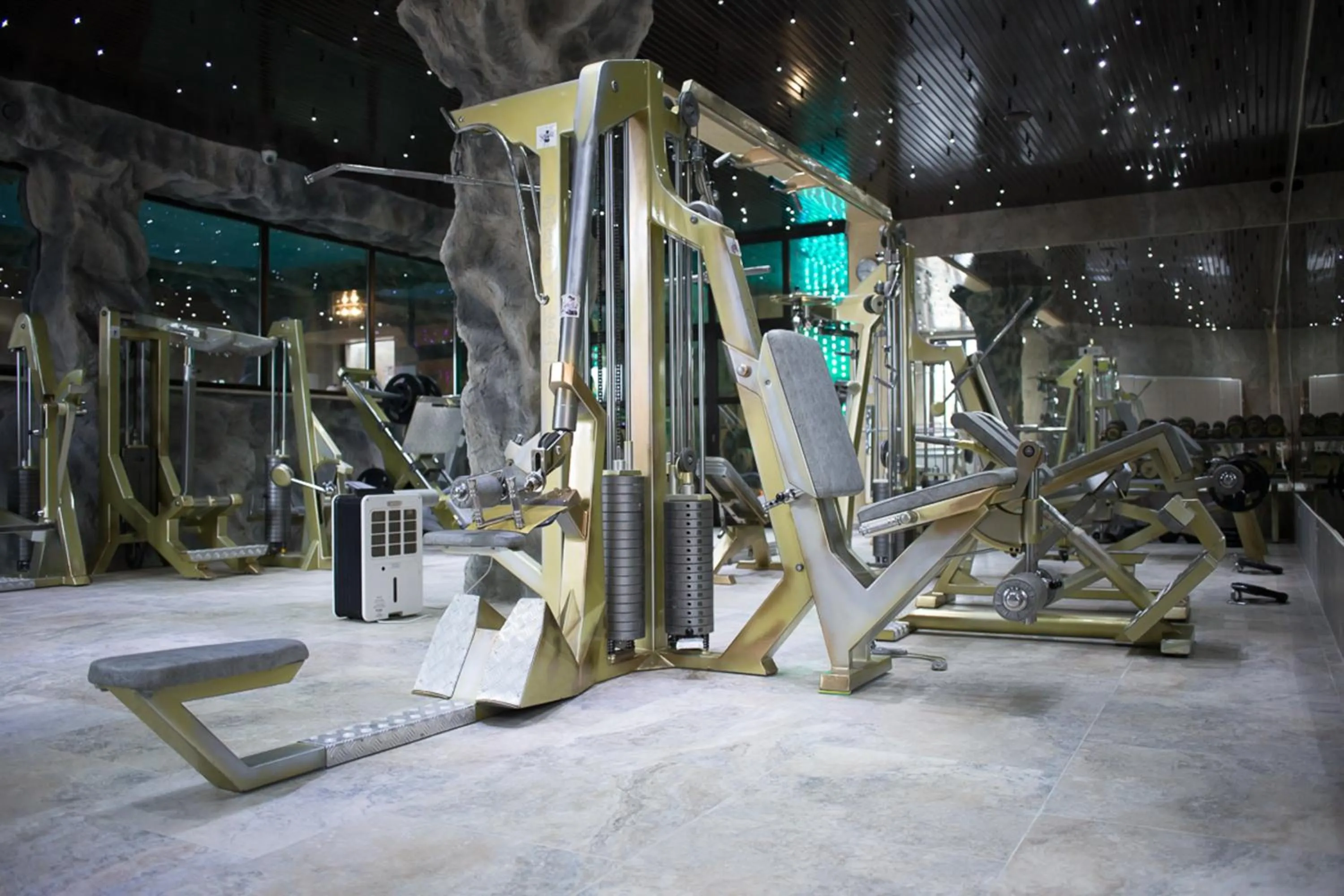 Fitness centre/facilities in Wonderland Cluj Resort