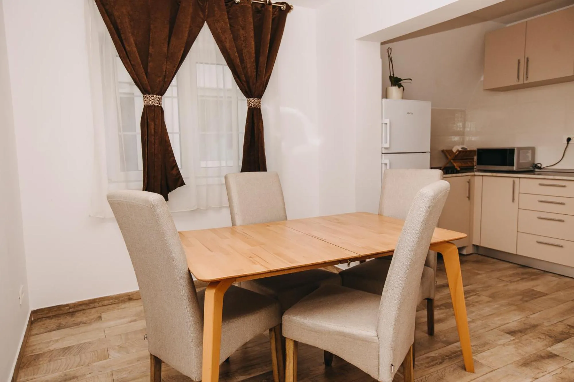 Kitchen or kitchenette in Wonderland Cluj Resort