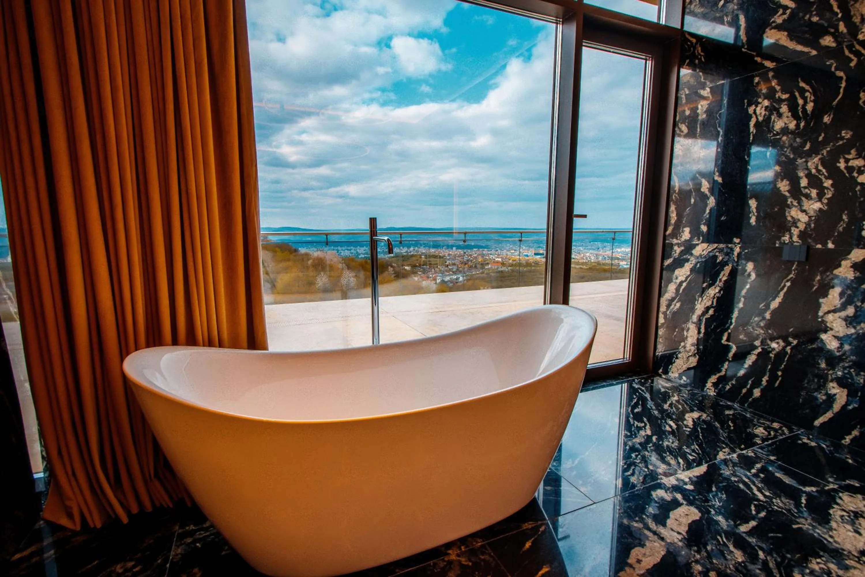 Bathroom in Wonderland Cluj Resort