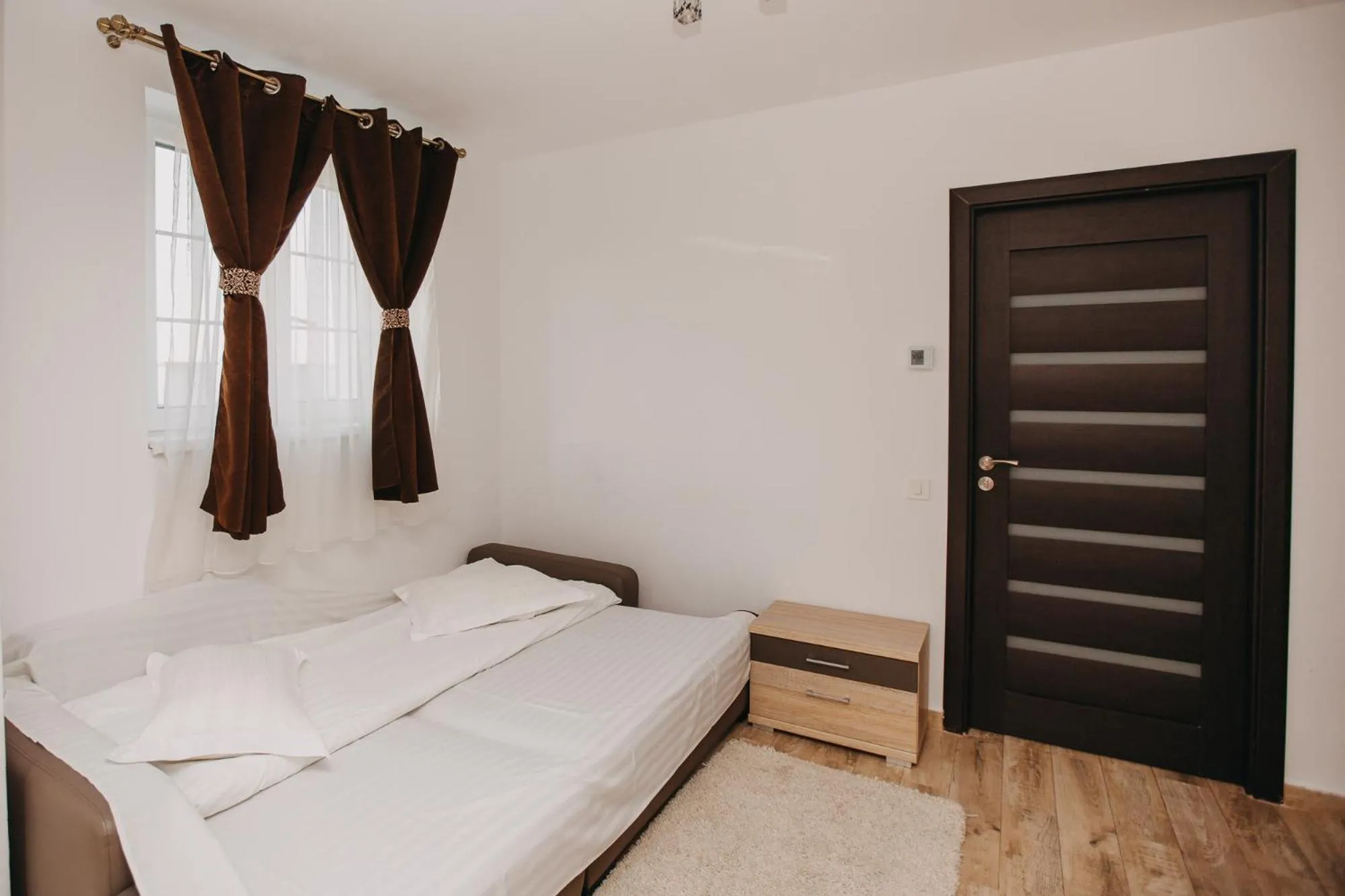 Bedroom, Bed in Wonderland Cluj Resort