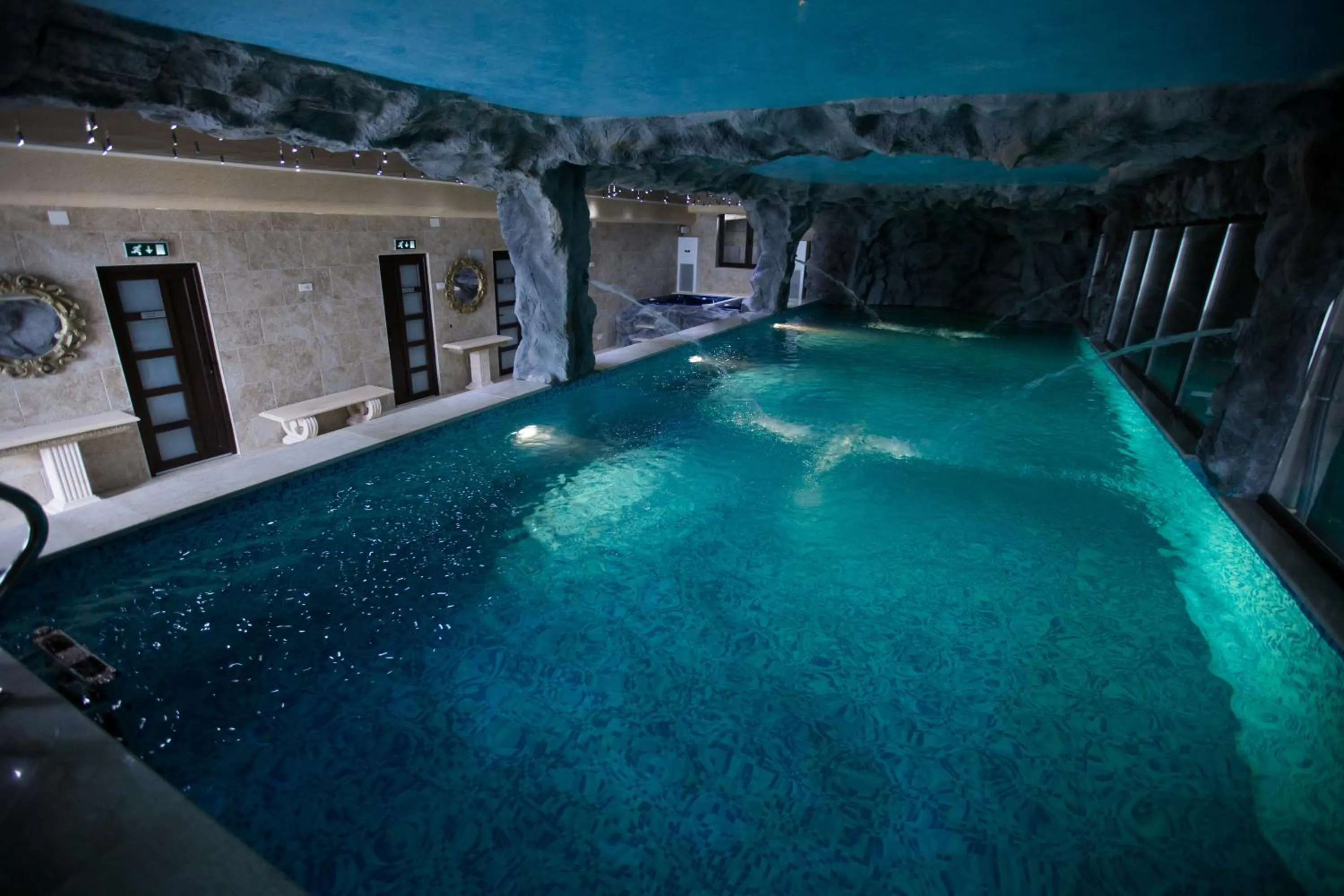 Spa and wellness centre/facilities in Wonderland Cluj Resort