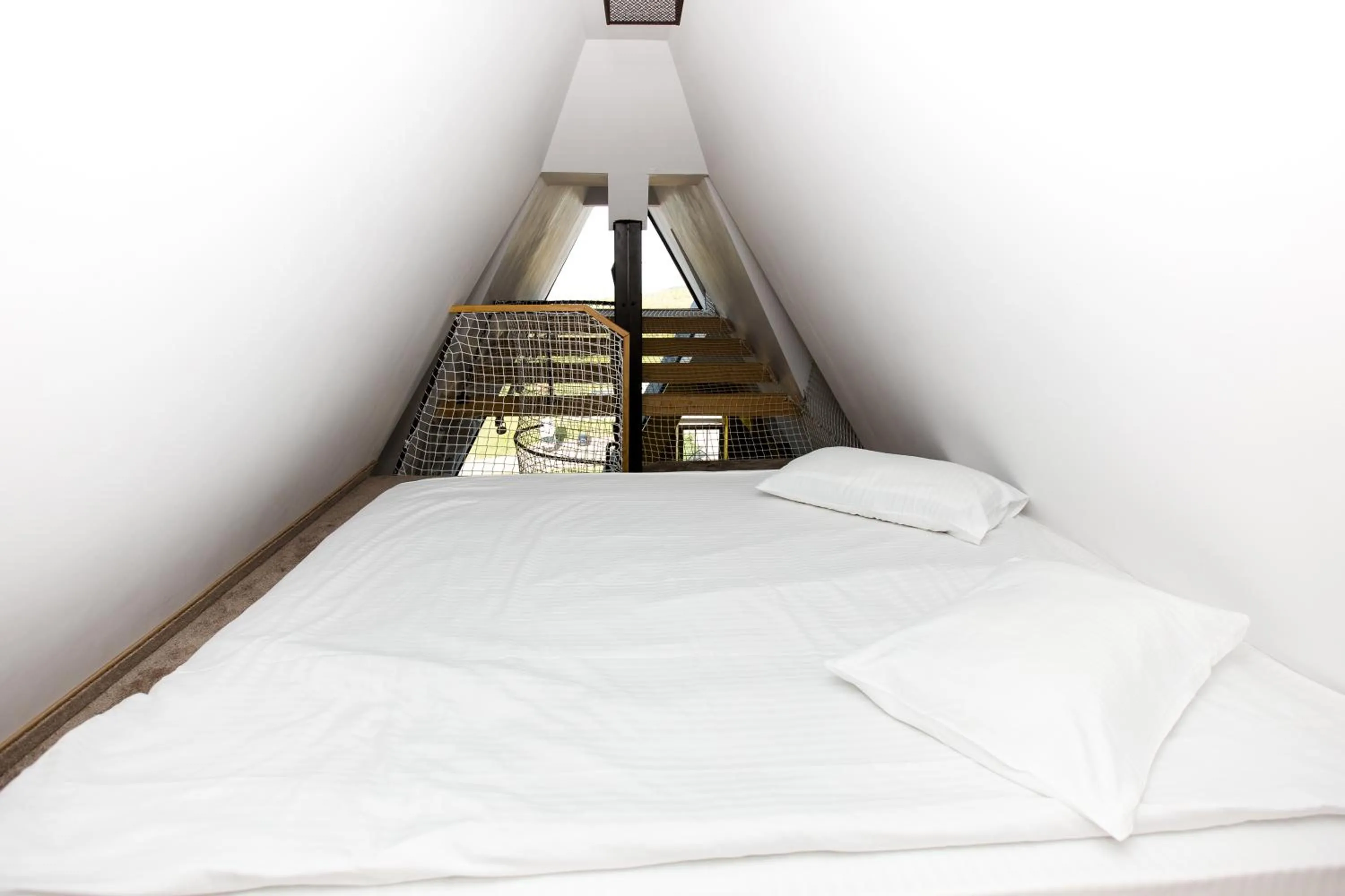 Bed in Wonderland Cluj Resort