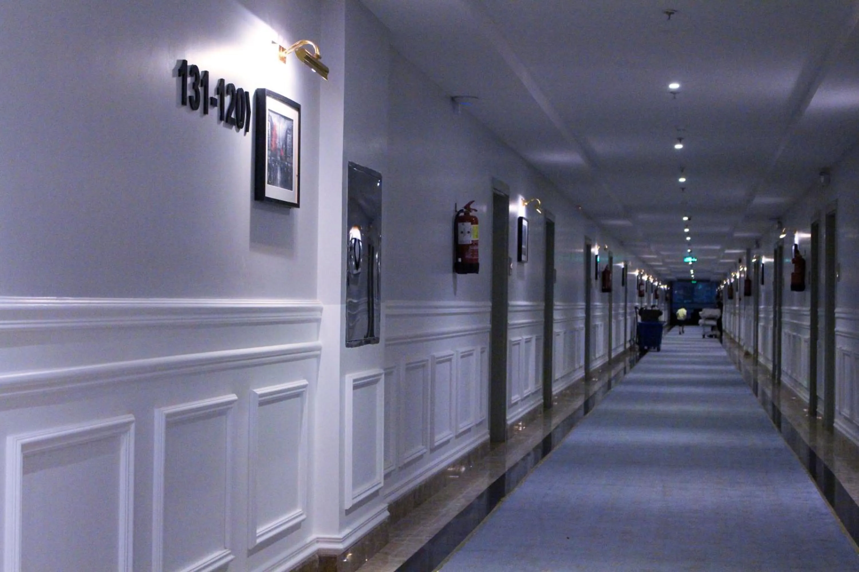 Area and facilities in Rollins Hotel