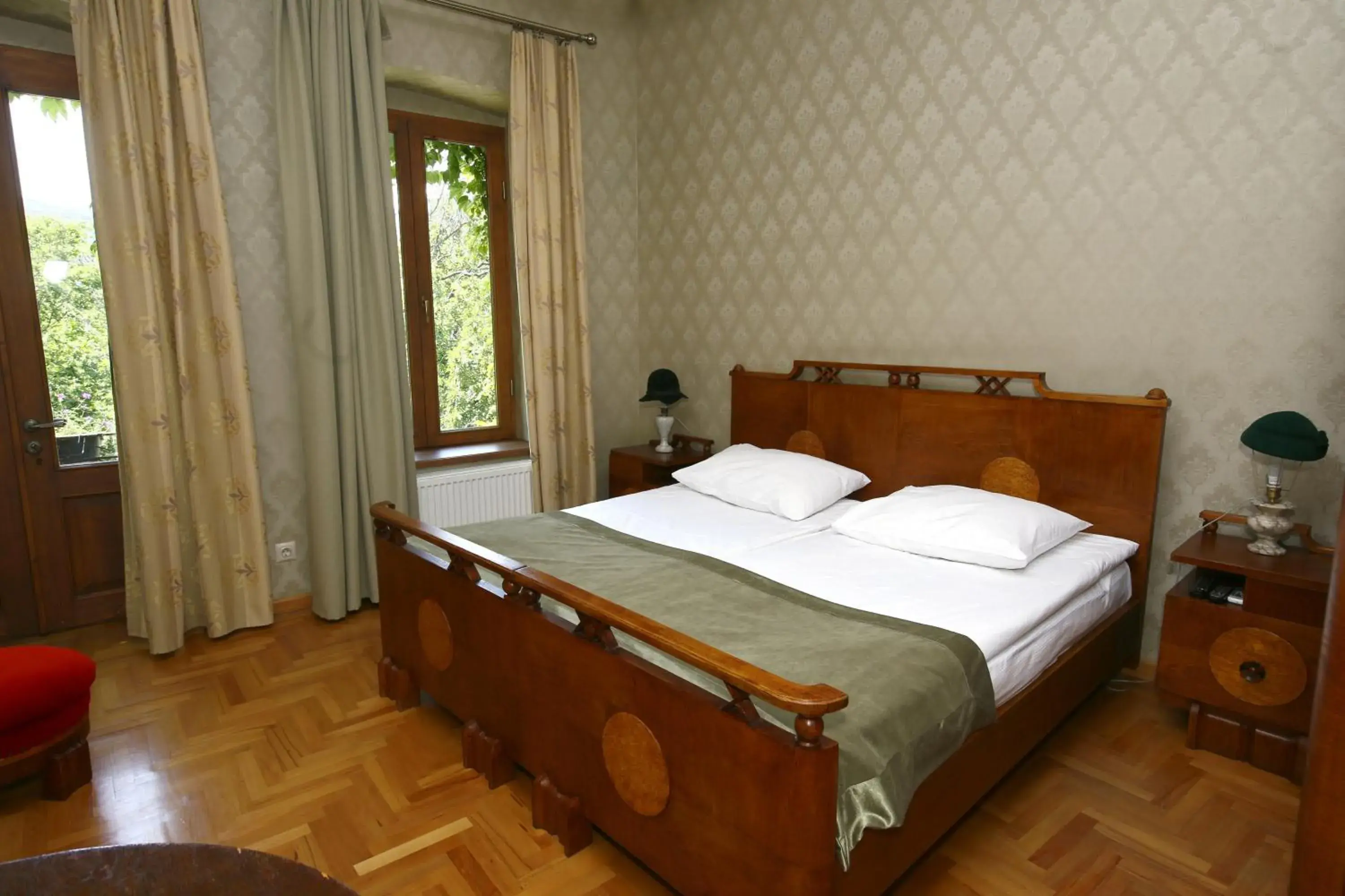 Photo of the whole room, Bed in Bloom Boutique Hotel Photo of the whole room, Bed in Bloom Boutique Hotel