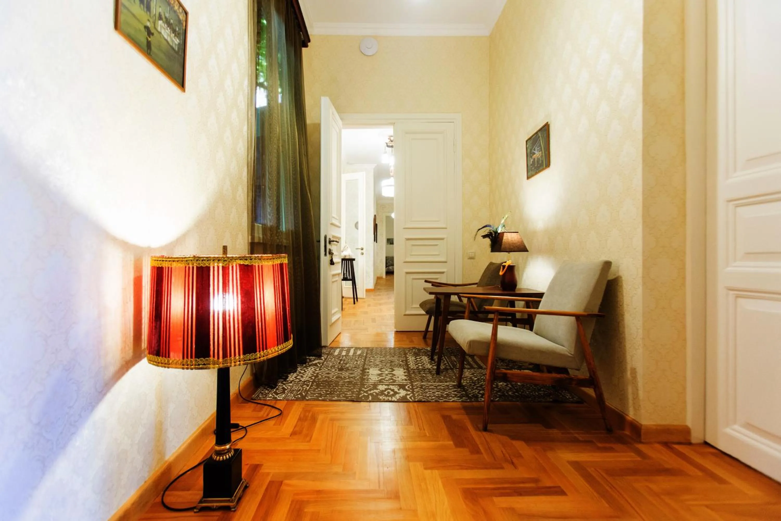 Other in Bloom Boutique Hotel