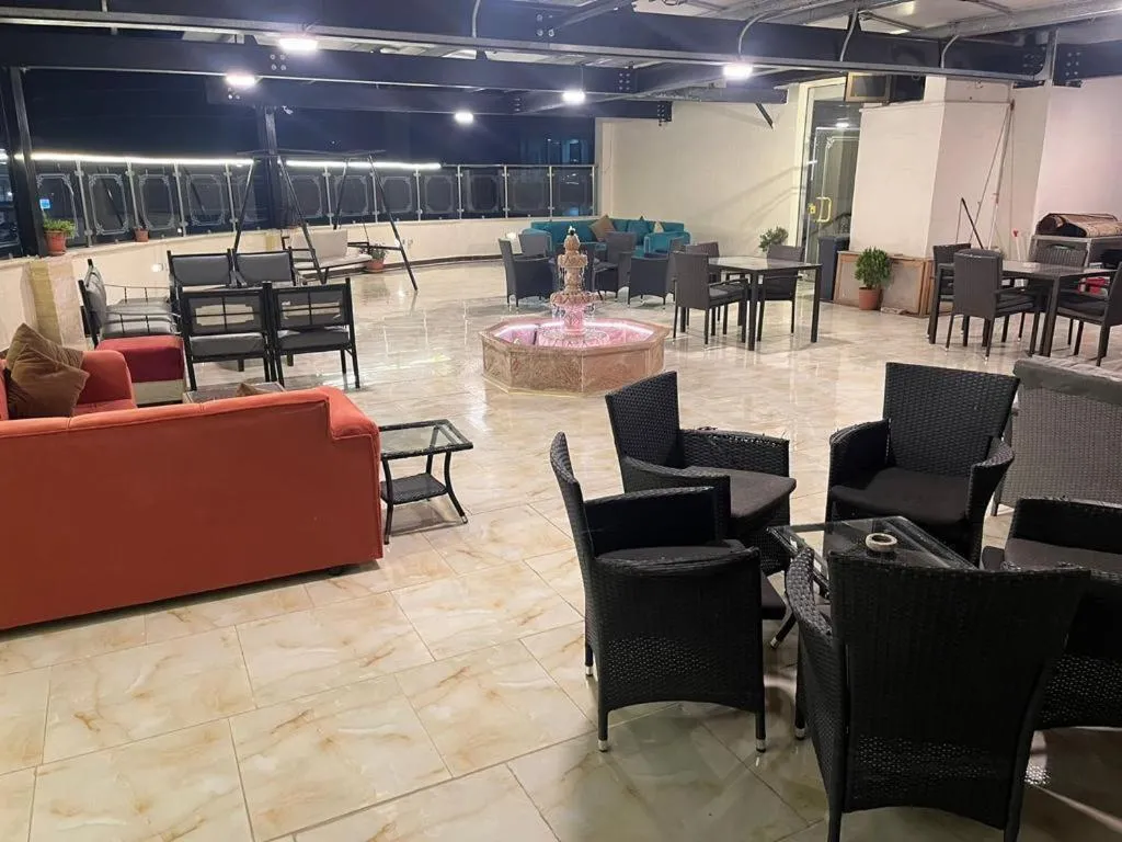 Suzan Hotel Apartments