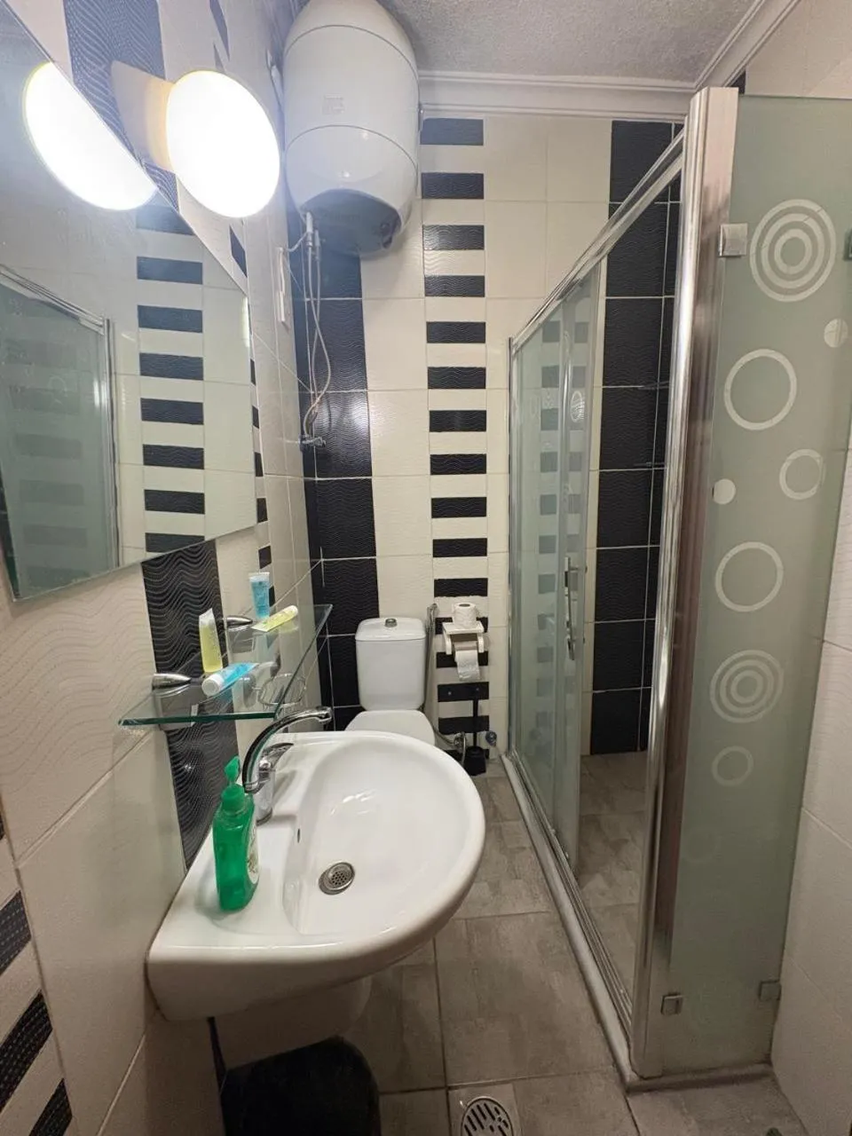 Suzan Hotel Apartments