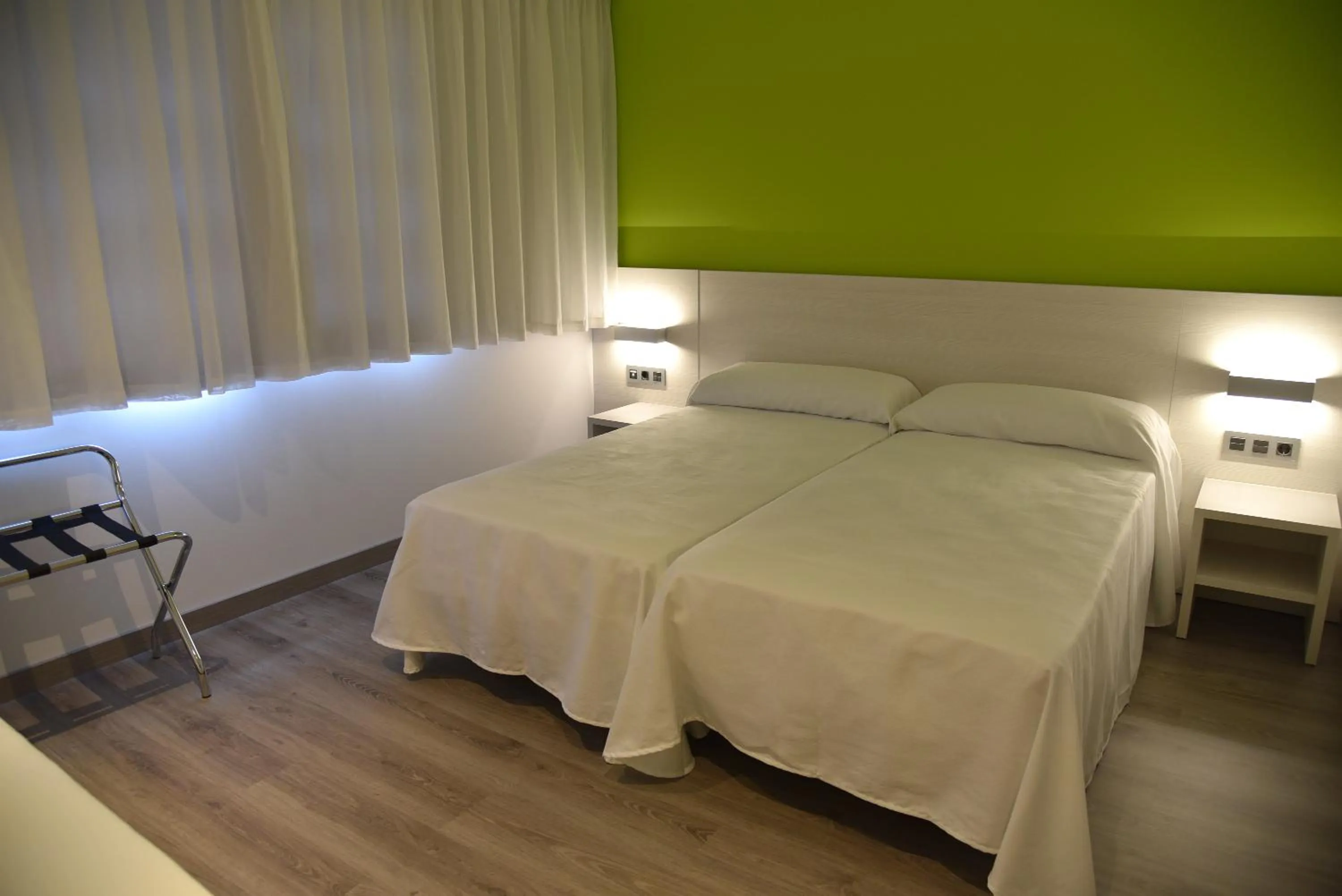 Photo of the whole room in Hotel Julimar