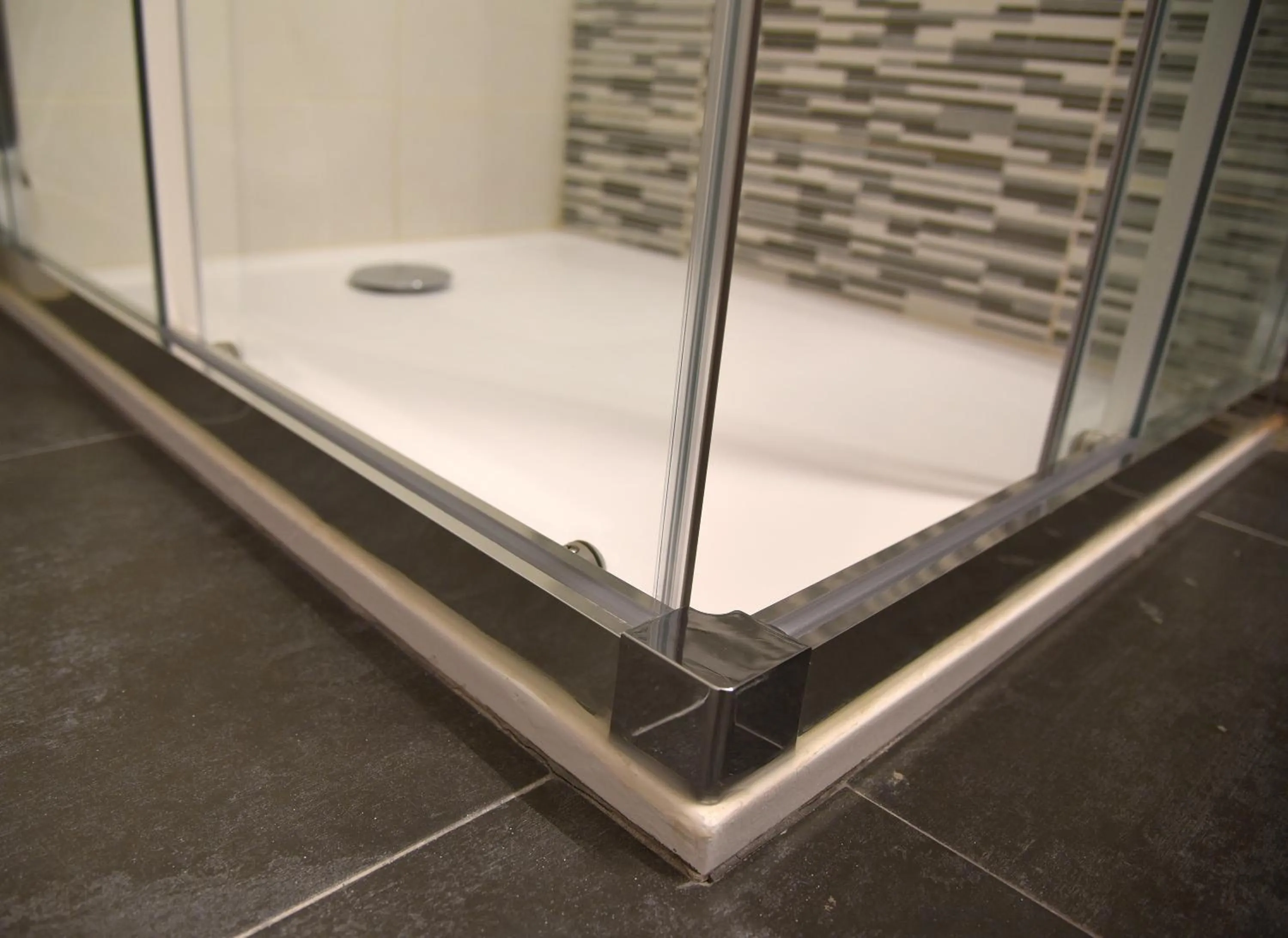 Shower in Hotel Julimar